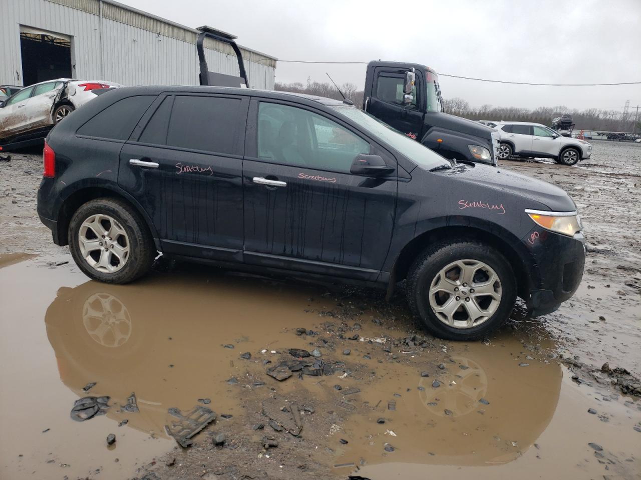 Photo 3 VIN: 2FMDK4JC9BBB65733 - FORD EDGE 