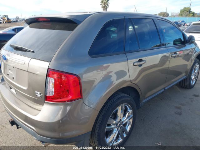 Photo 3 VIN: 2FMDK4JC9CBA71045 - FORD EDGE 