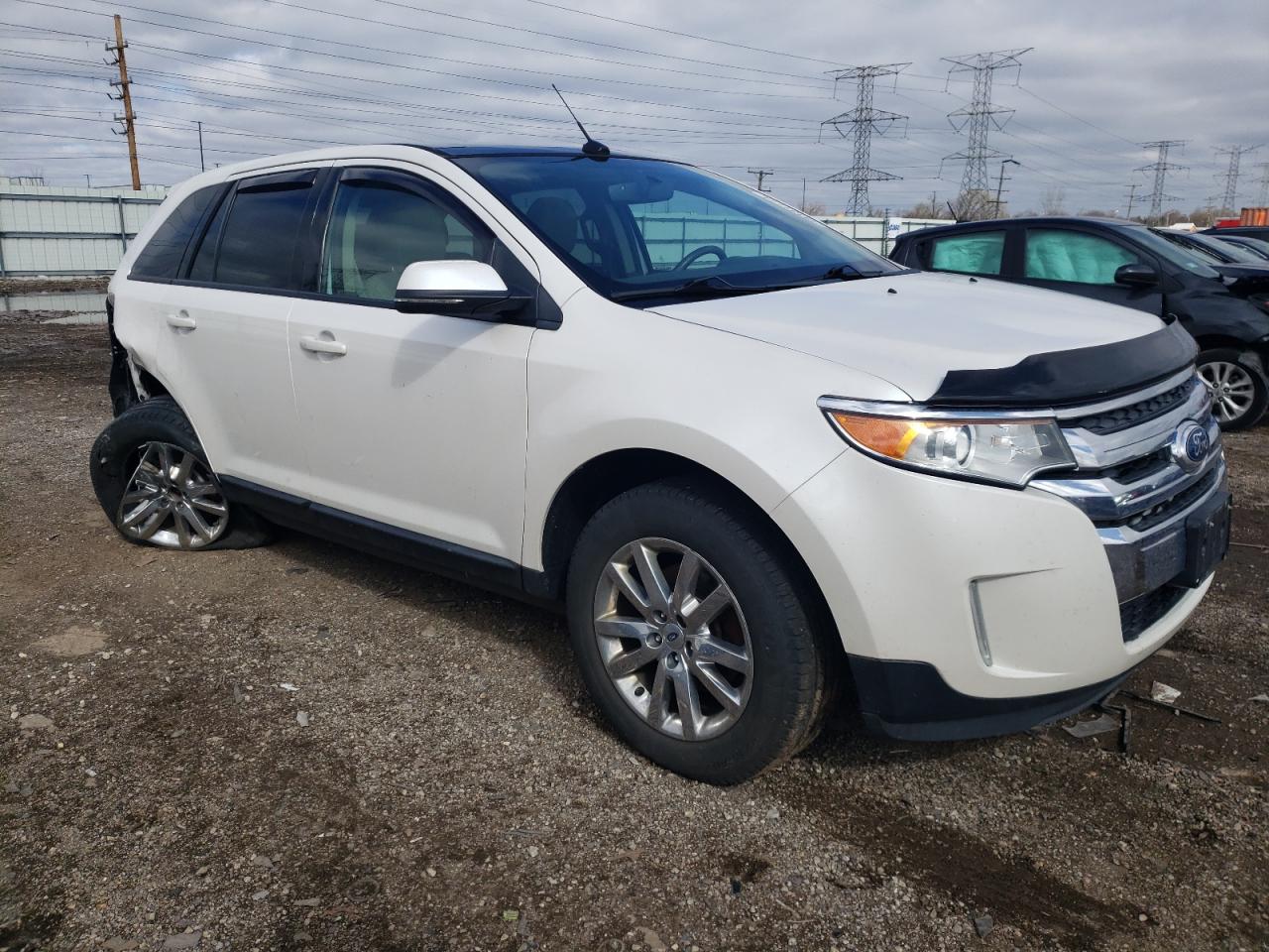 Photo 3 VIN: 2FMDK4JC9DBB69543 - FORD EDGE 