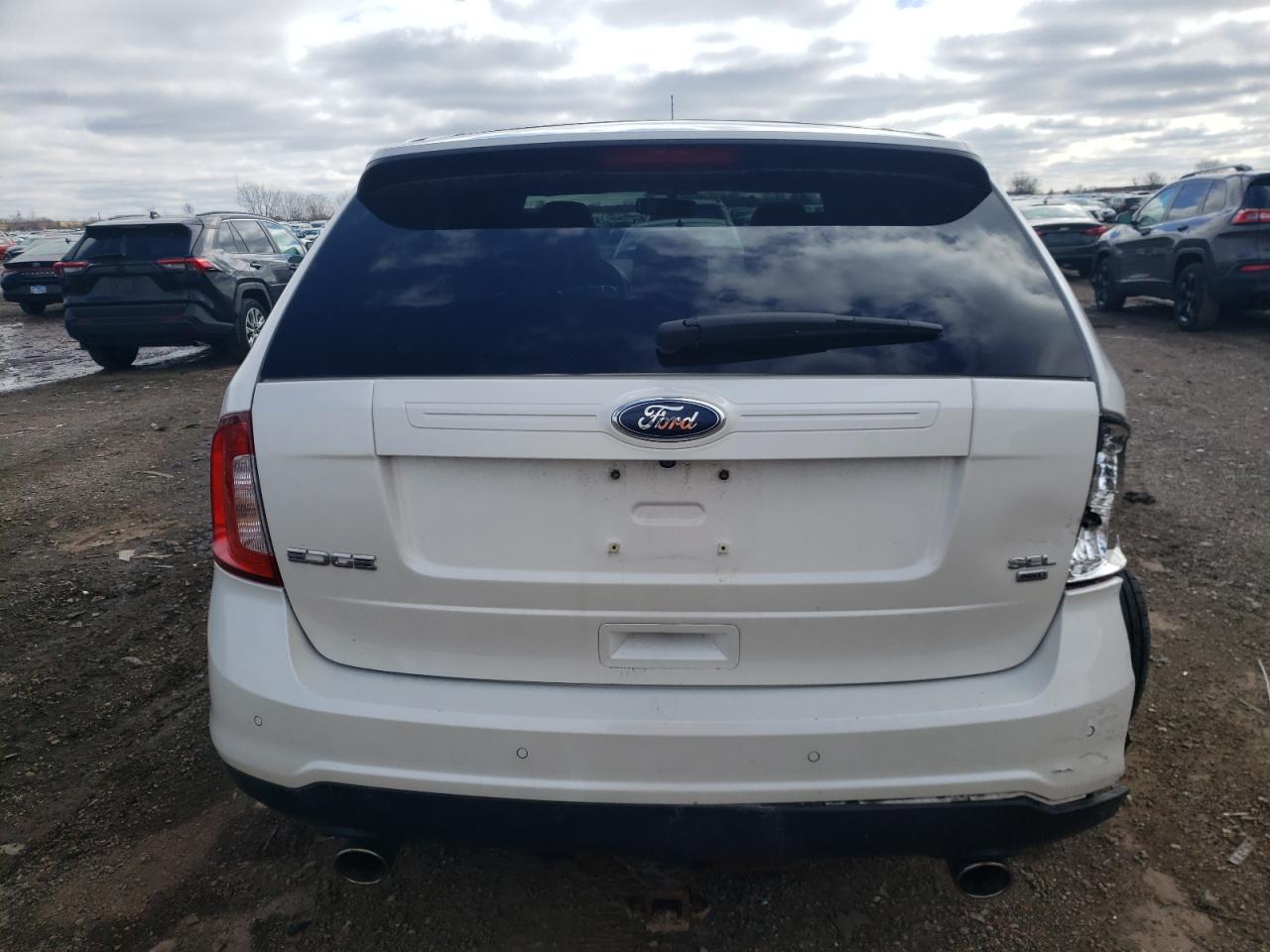 Photo 5 VIN: 2FMDK4JC9DBB69543 - FORD EDGE 