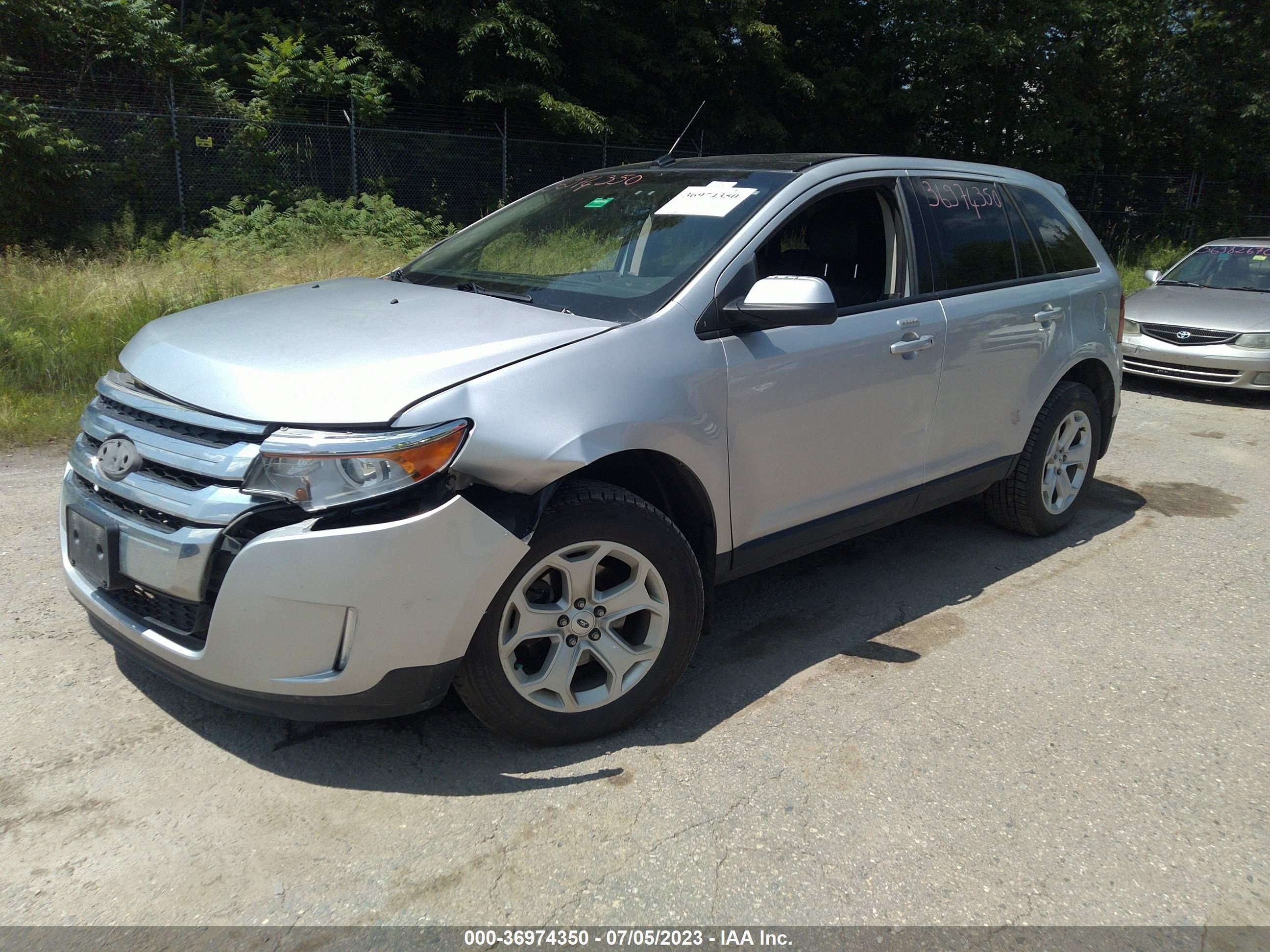 Photo 1 VIN: 2FMDK4JCXDBC15008 - FORD EDGE 