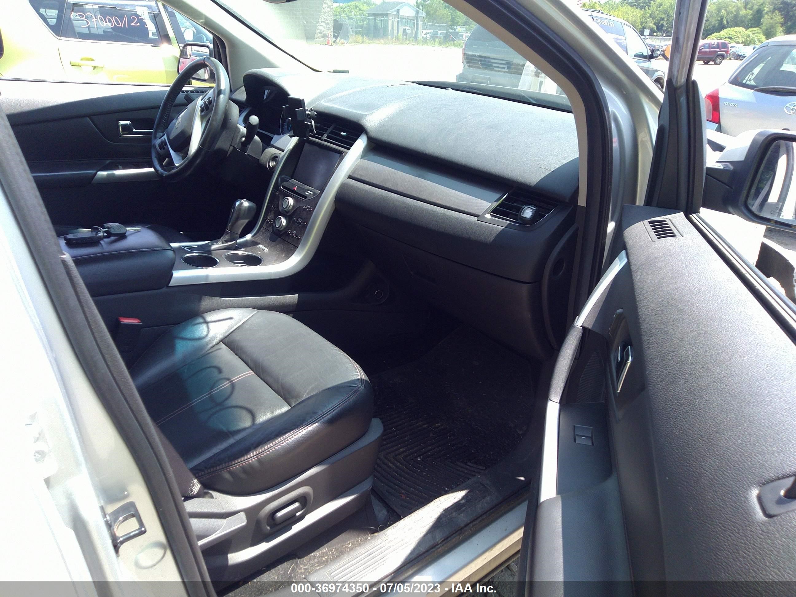 Photo 4 VIN: 2FMDK4JCXDBC15008 - FORD EDGE 