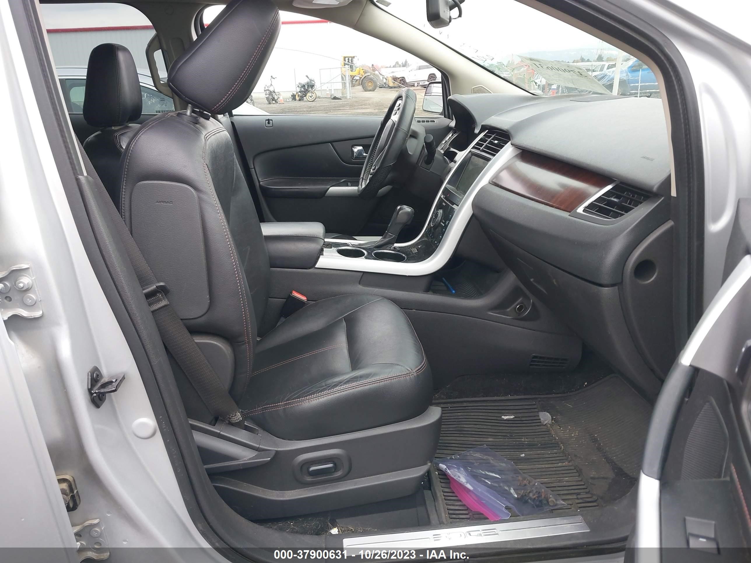 Photo 4 VIN: 2FMDK4KC0BBB52383 - FORD EDGE 