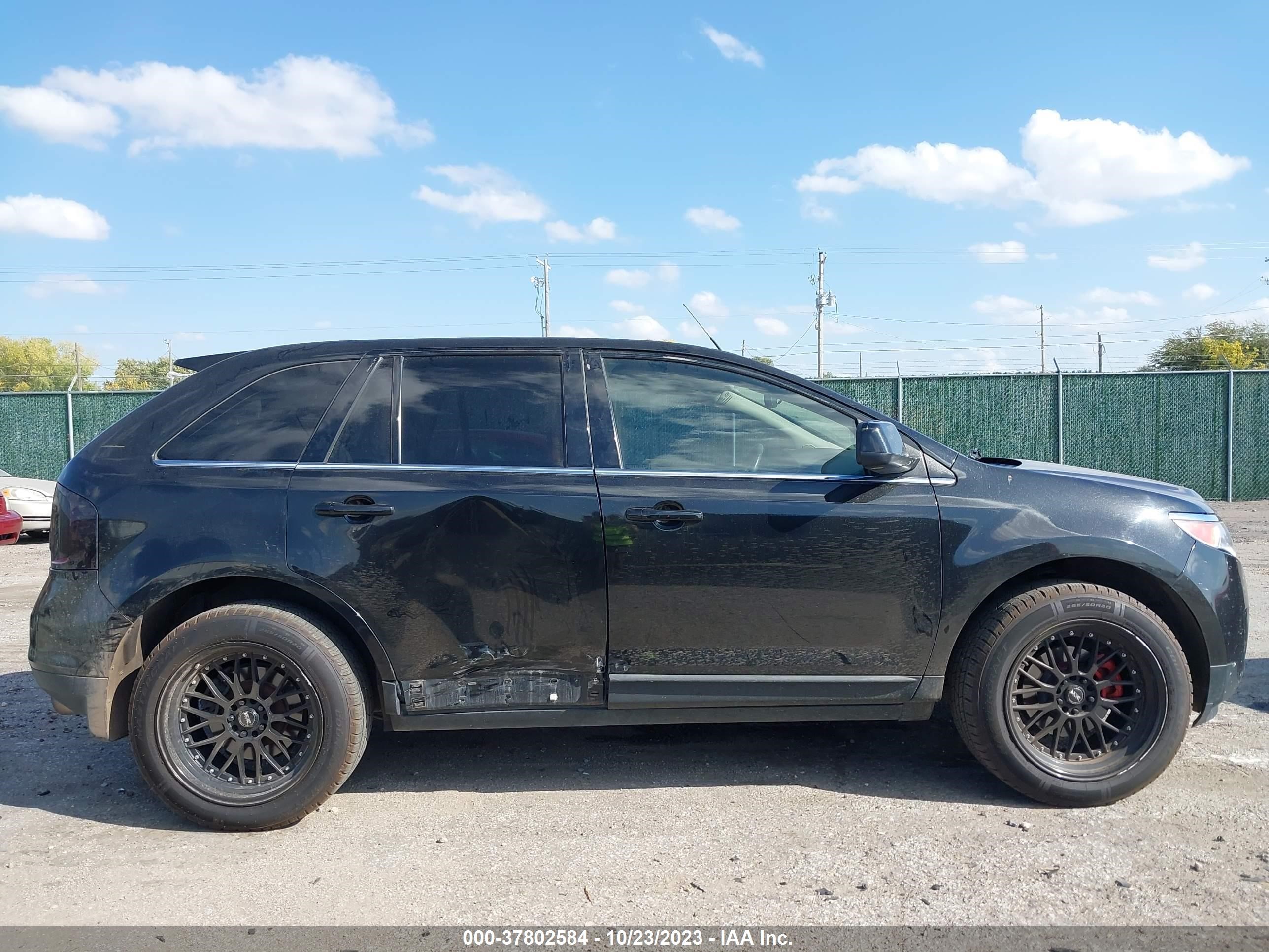 Photo 12 VIN: 2FMDK4KC1BBA12262 - FORD EDGE 