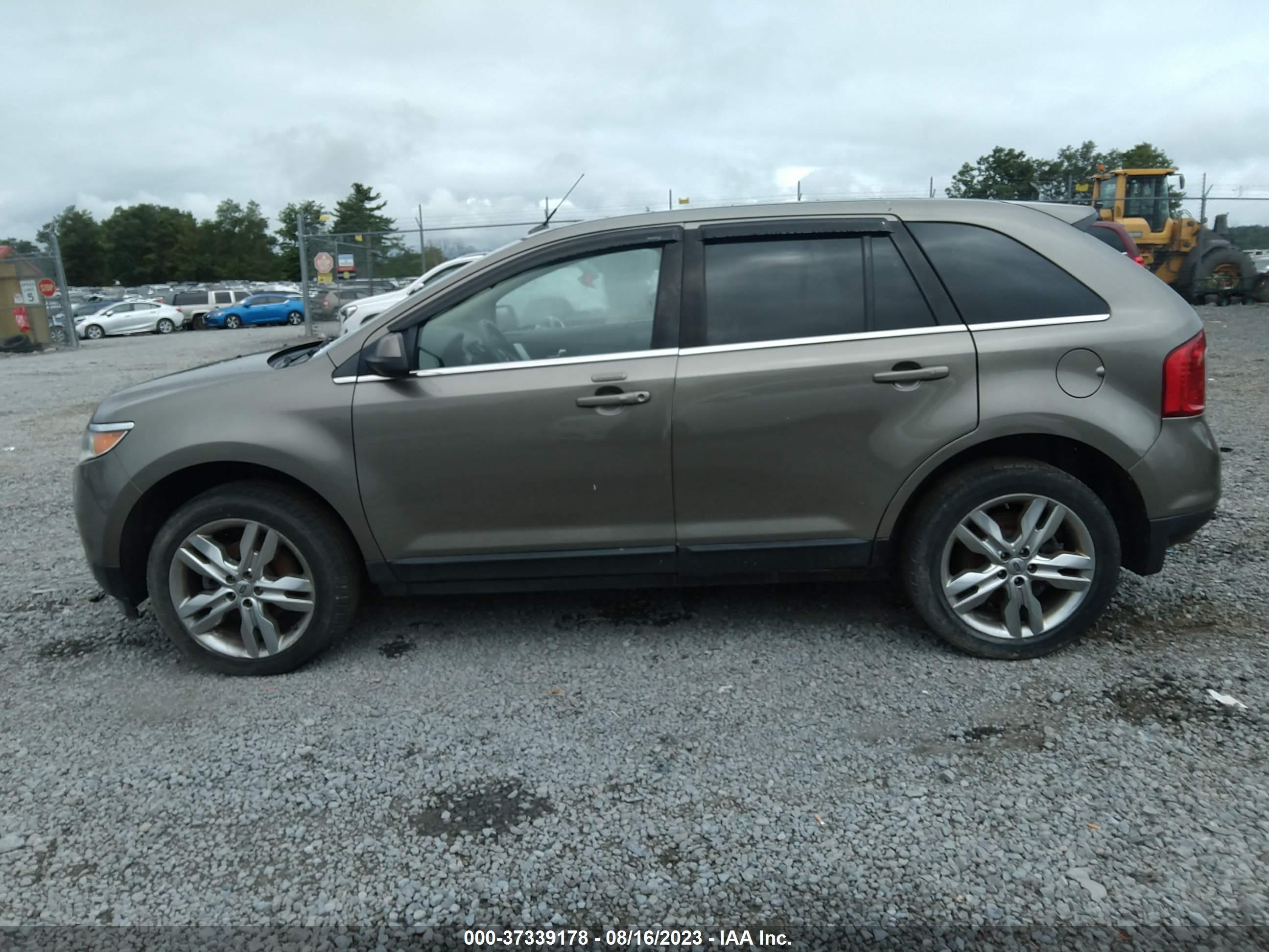 Photo 13 VIN: 2FMDK4KC2EBB28283 - FORD EDGE 