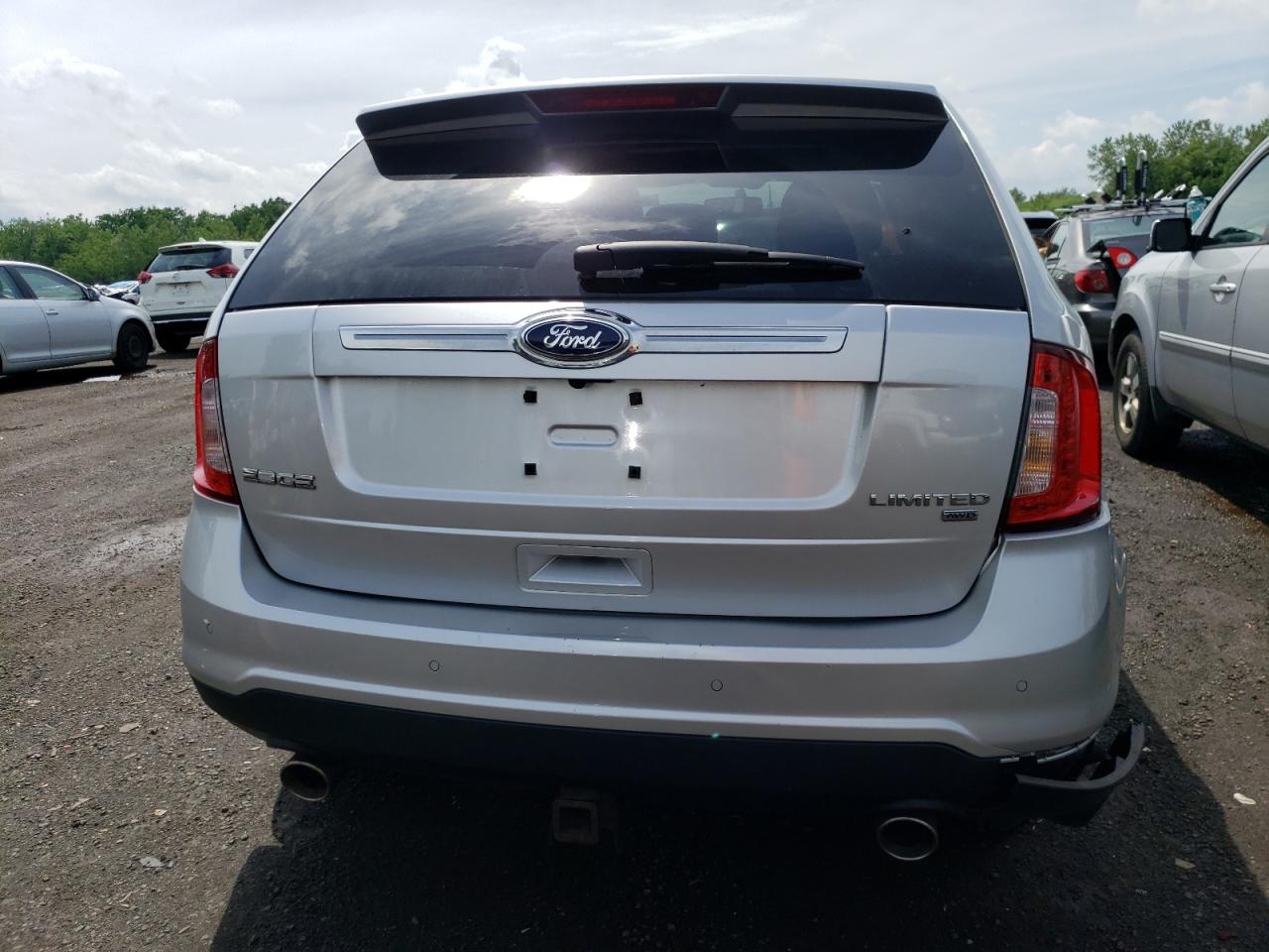 Photo 5 VIN: 2FMDK4KC3BBA84306 - FORD EDGE 