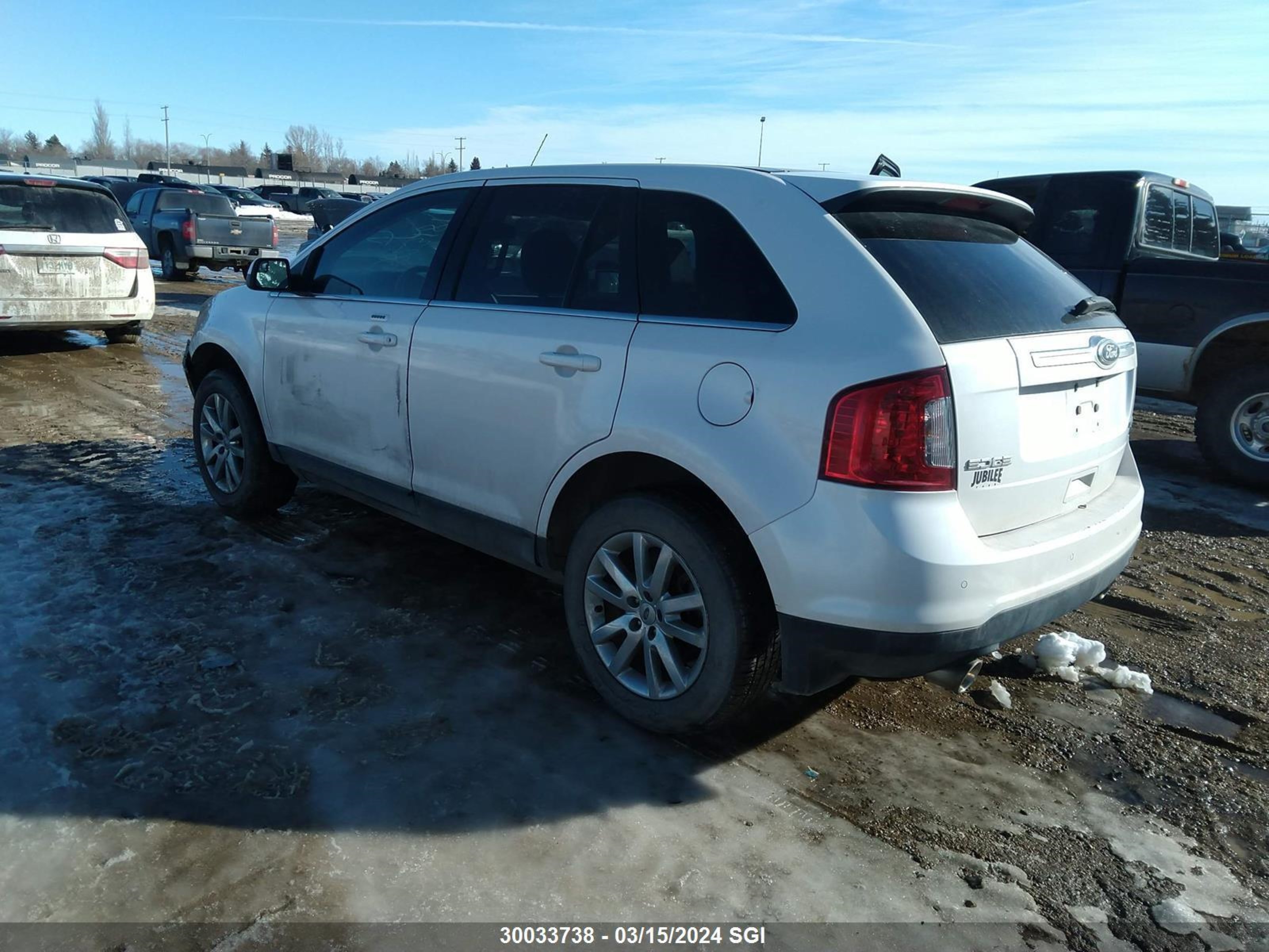 Photo 2 VIN: 2FMDK4KC3DBA27607 - FORD EDGE 