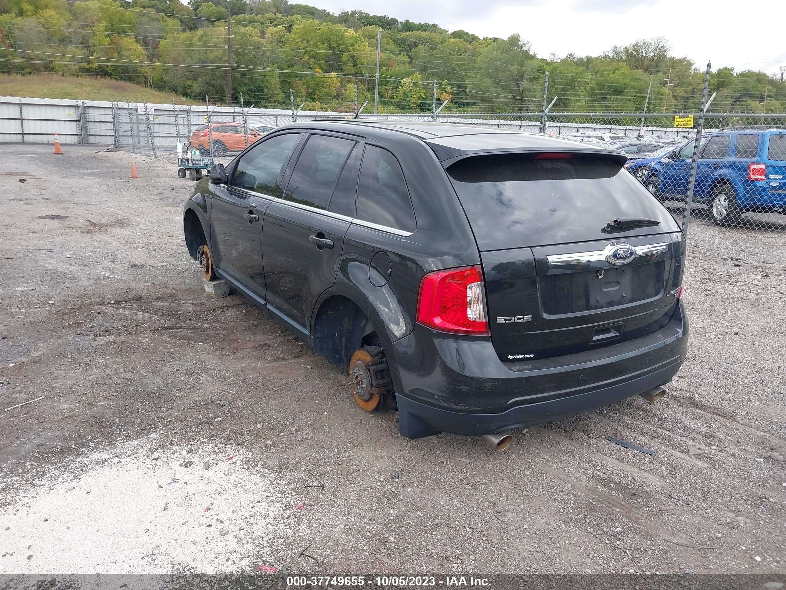 Photo 2 VIN: 2FMDK4KC3DBB21602 - FORD EDGE 