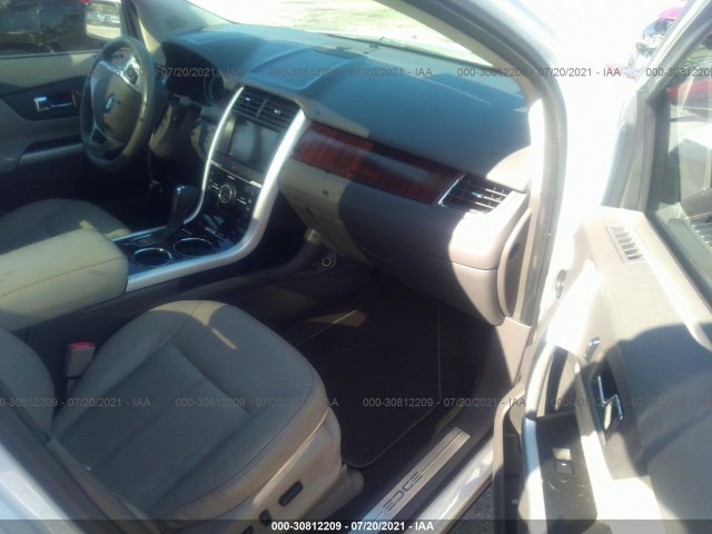 Photo 4 VIN: 2FMDK4KC6DBE30402 - FORD EDGE 