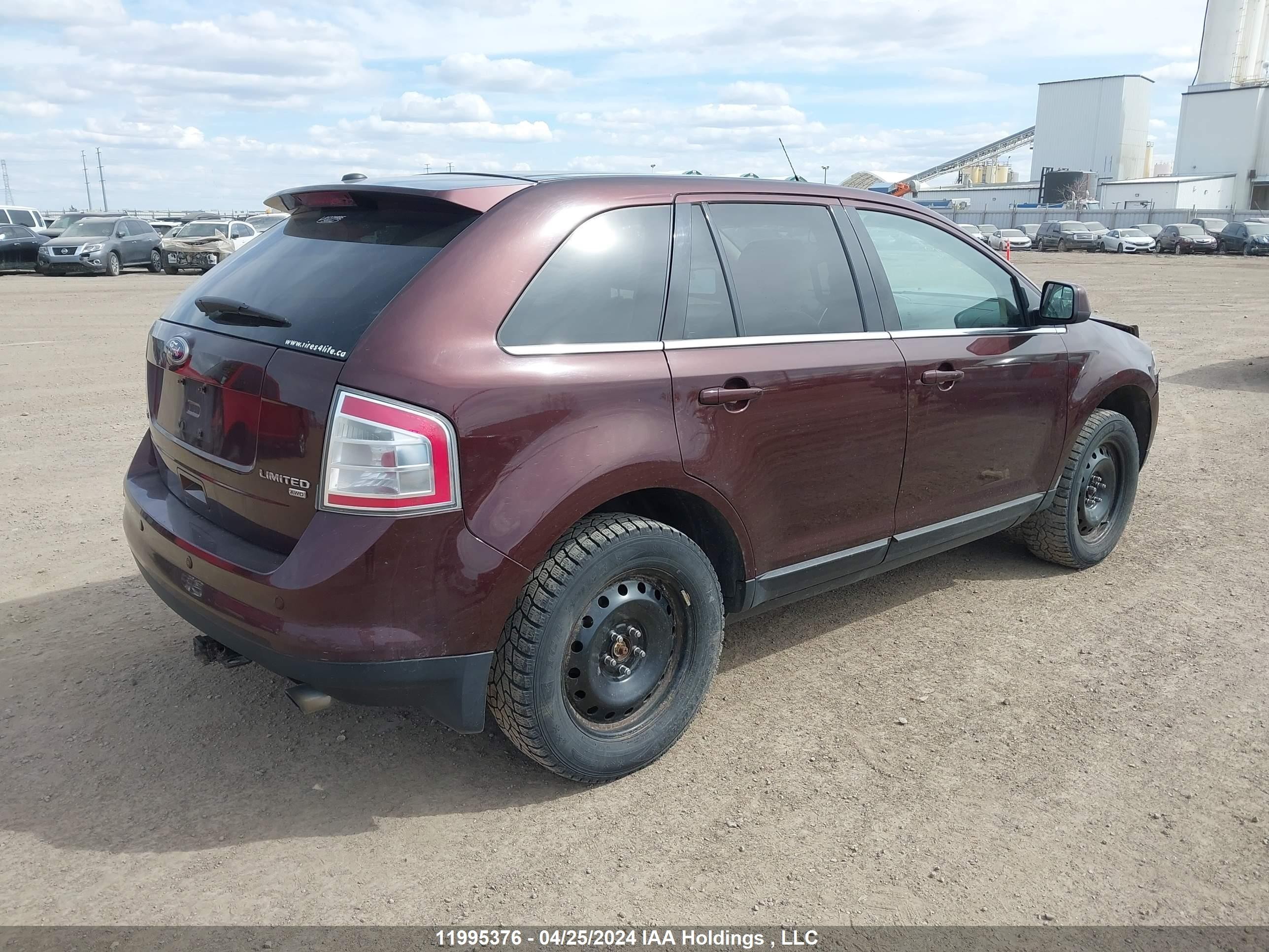 Photo 3 VIN: 2FMDK4KC8ABB30937 - FORD EDGE 