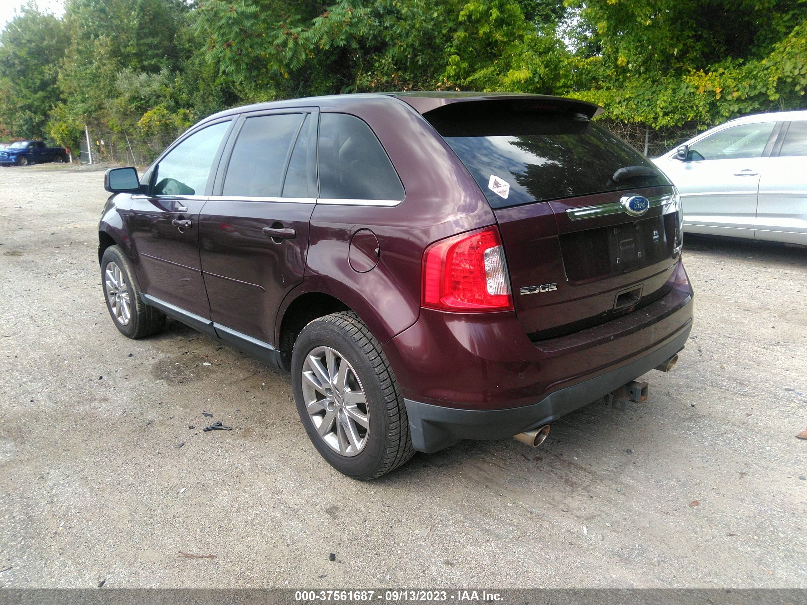 Photo 2 VIN: 2FMDK4KC9BBA41735 - FORD EDGE 