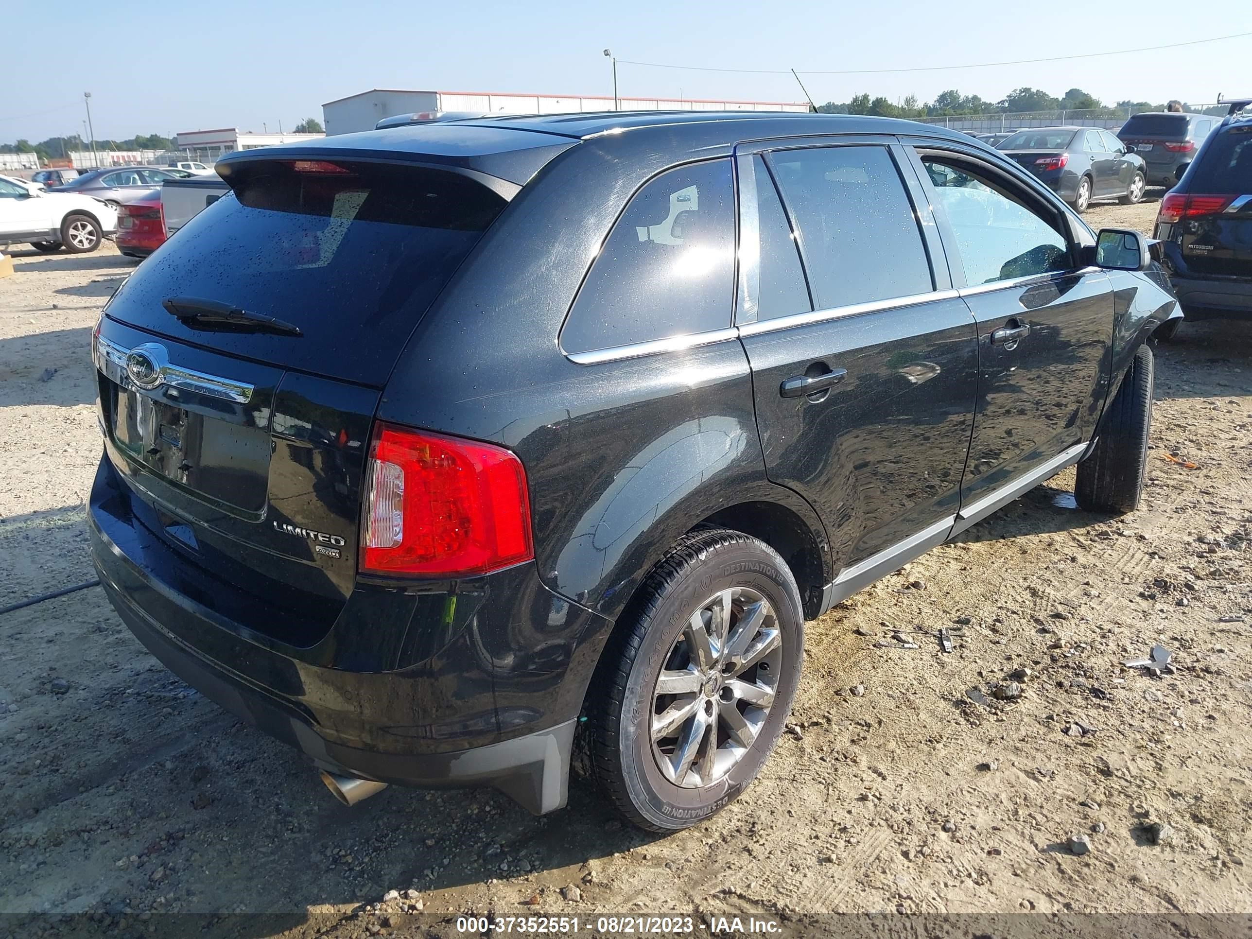 Photo 3 VIN: 2FMDK4KCXDBB38378 - FORD EDGE 