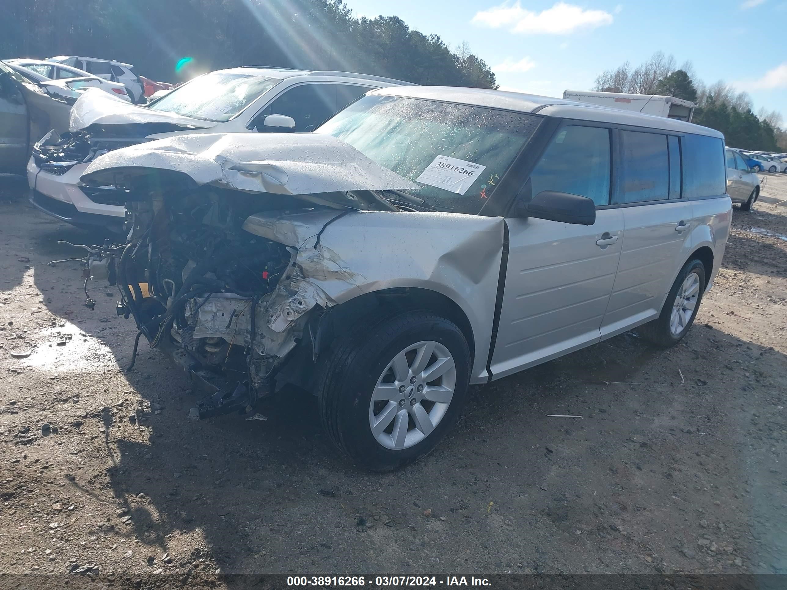 Photo 1 VIN: 2FMDK51C69BA29138 - FORD FLEX 