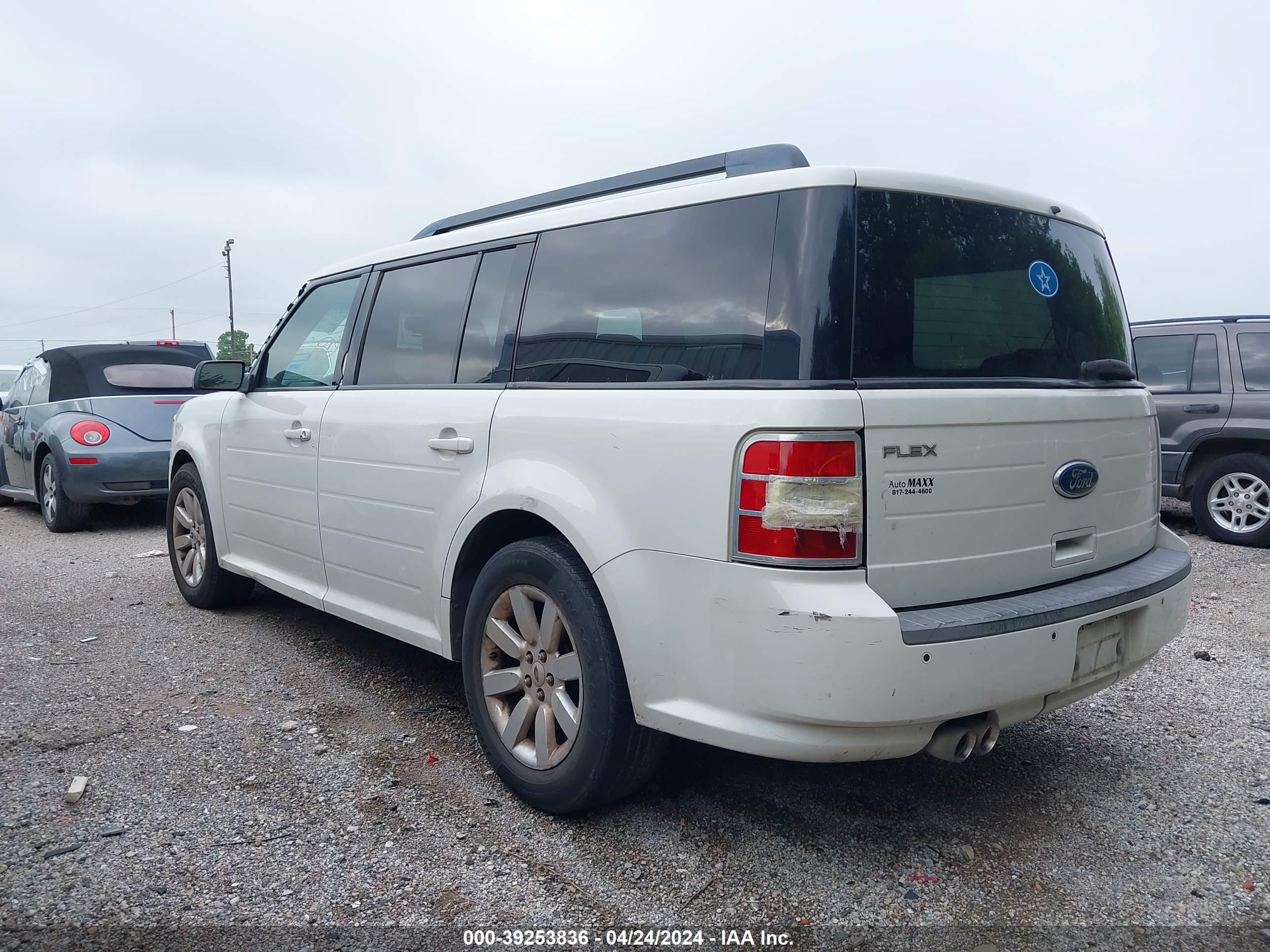 Photo 2 VIN: 2FMDK51CX9BA51403 - FORD FLEX 