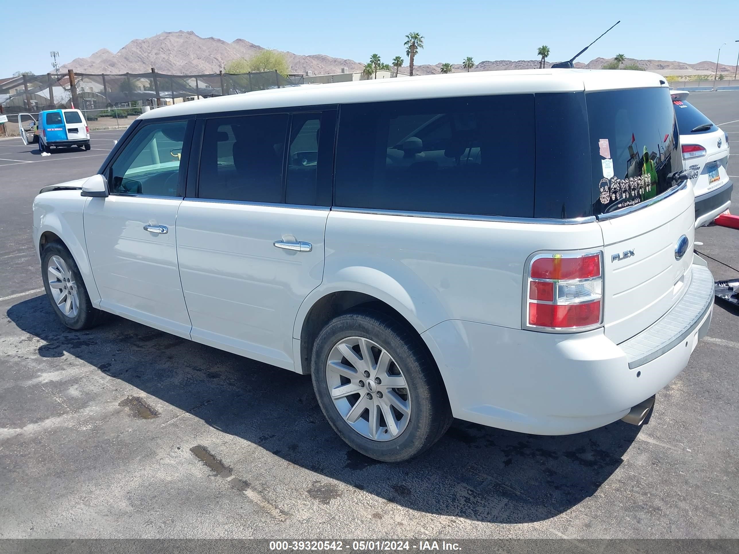 Photo 2 VIN: 2FMDK52C79BA80355 - FORD FLEX 