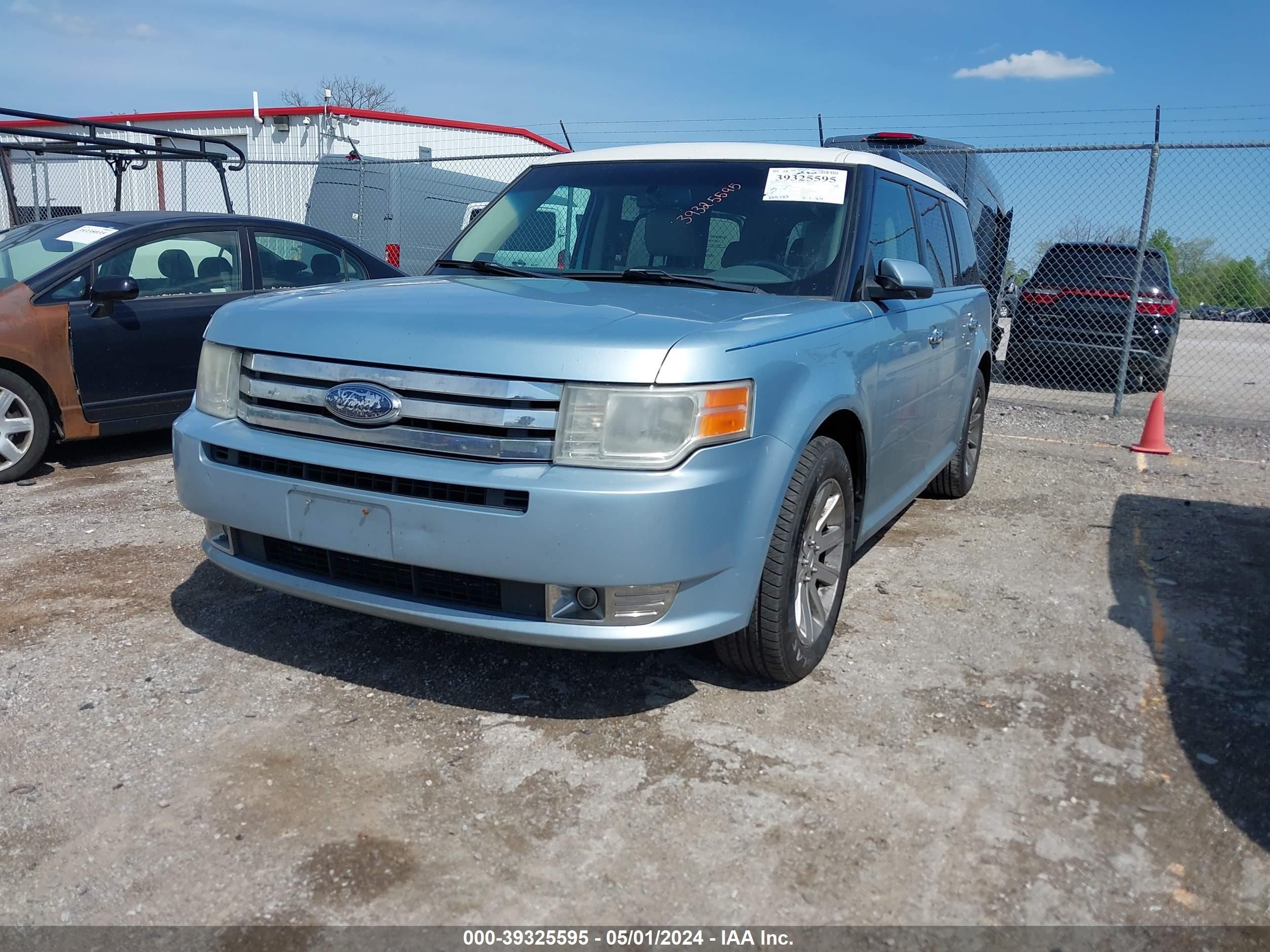 Photo 5 VIN: 2FMDK52C99BA69048 - FORD FLEX 