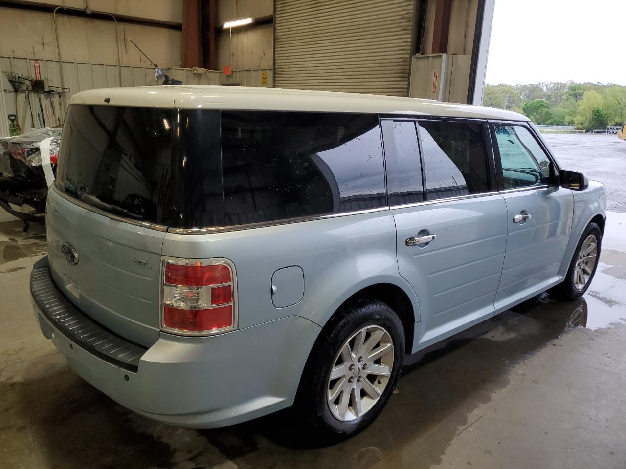 Photo 2 VIN: 2FMDK52CX9BA37399 - FORD FLEX 