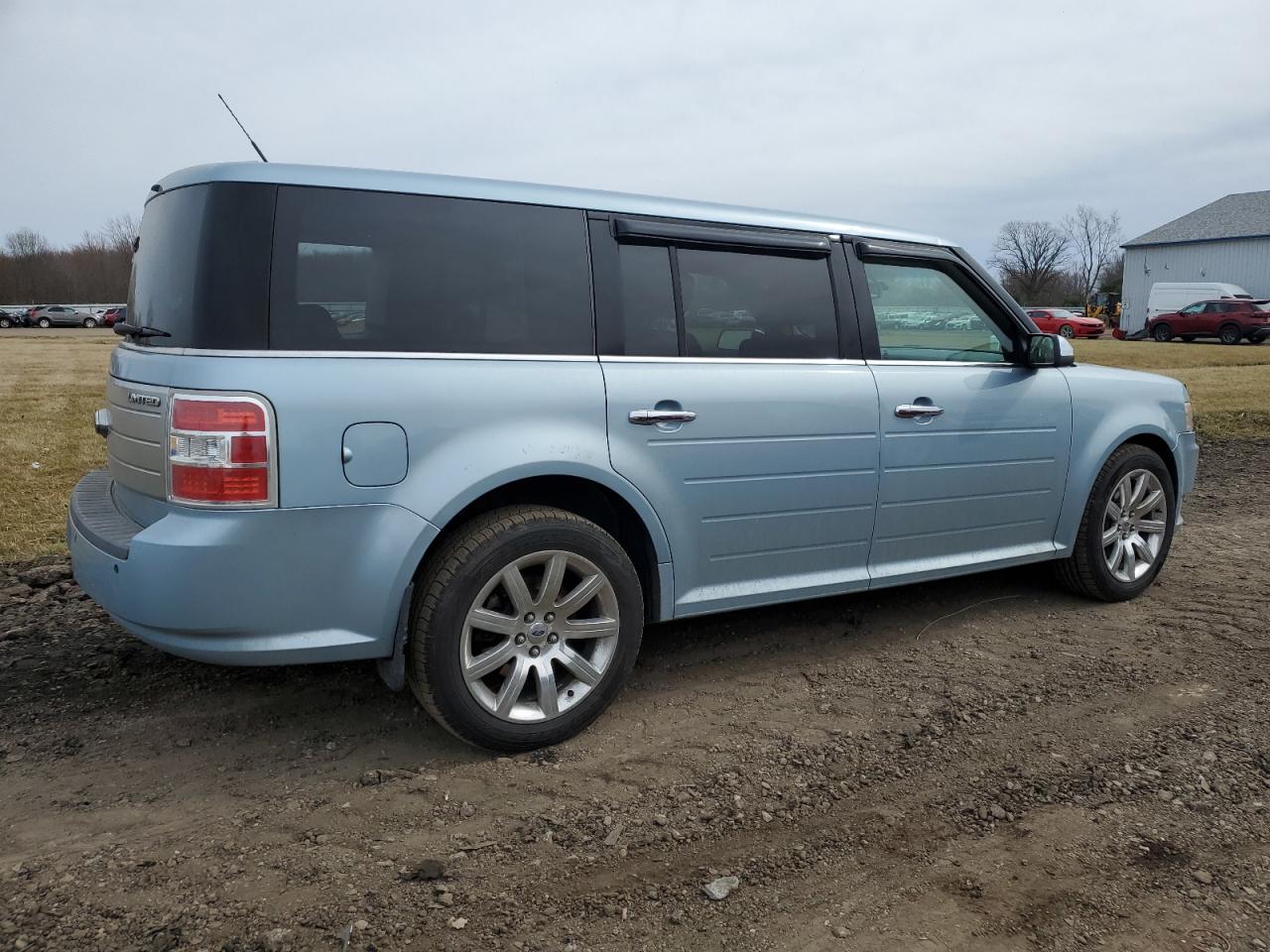 Photo 2 VIN: 2FMDK53C49BA06647 - FORD FLEX 