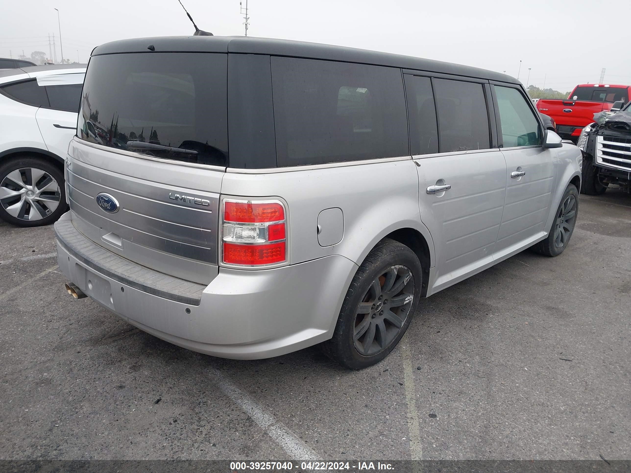 Photo 3 VIN: 2FMDK53C49BB02603 - FORD FLEX 