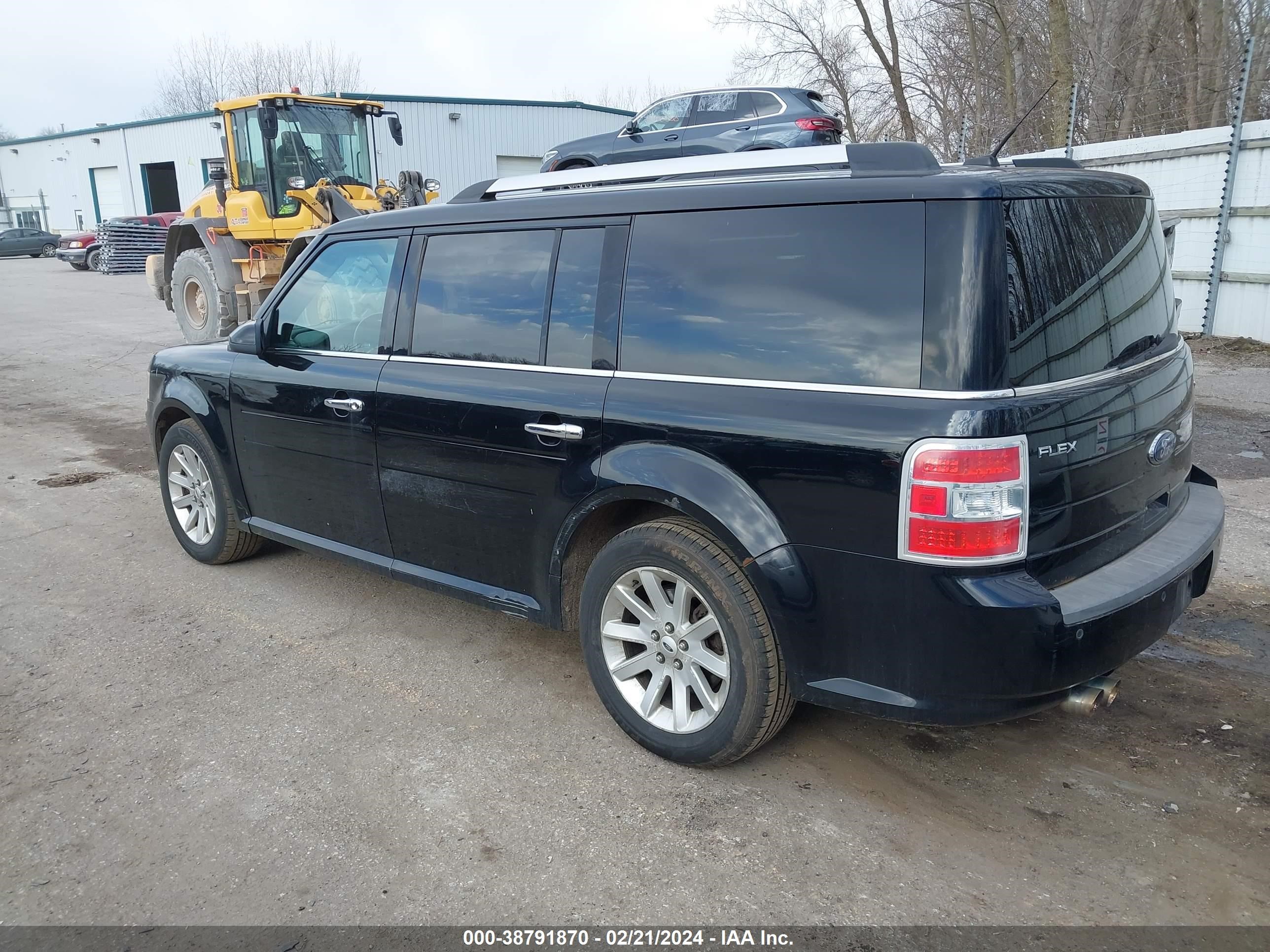 Photo 2 VIN: 2FMEK62CX9BA11539 - FORD FLEX 