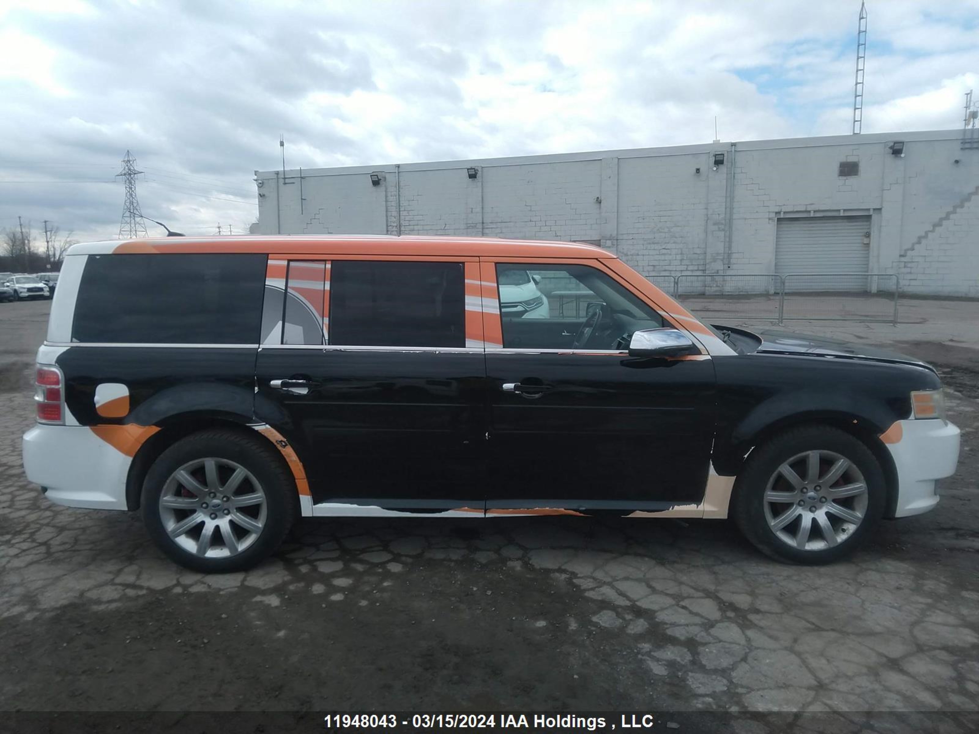 Photo 13 VIN: 2FMEK63C89BA13868 - FORD FLEX 