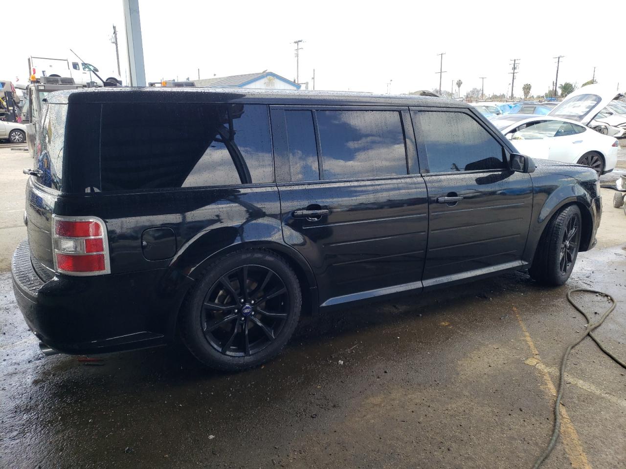 Photo 2 VIN: 2FMGK5B80FBA23077 - FORD FLEX 