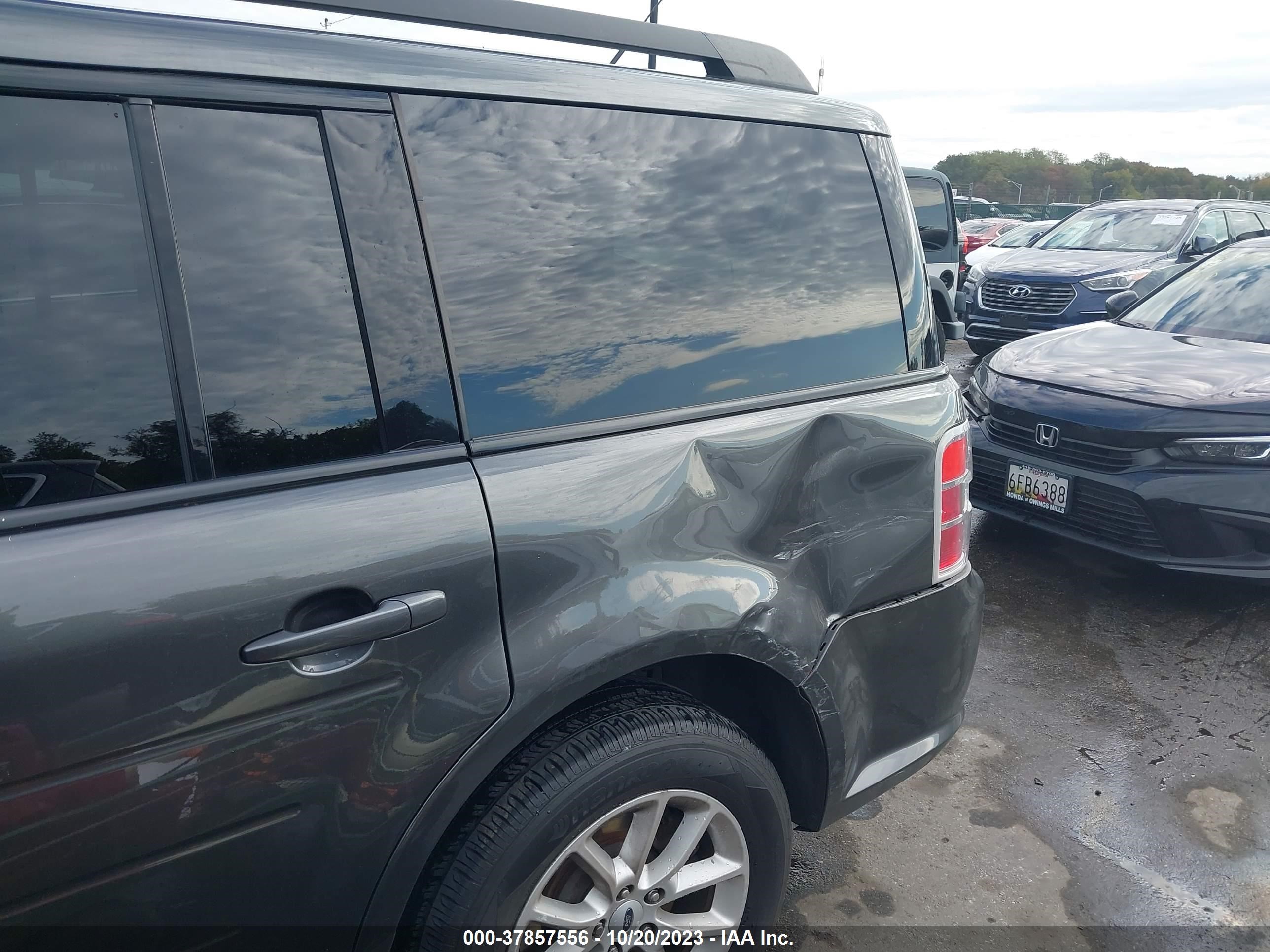 Photo 5 VIN: 2FMGK5B81GBA20657 - FORD FLEX 