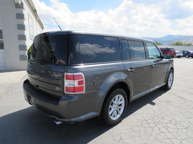 Photo 3 VIN: 2FMGK5B81HBA04136 - FORD FLEX SE 