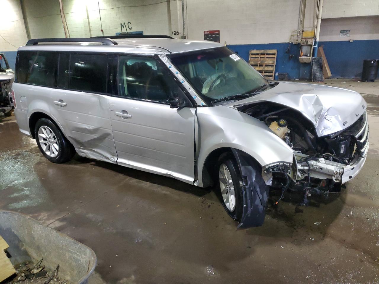 Photo 3 VIN: 2FMGK5B81HBA08333 - FORD FLEX 