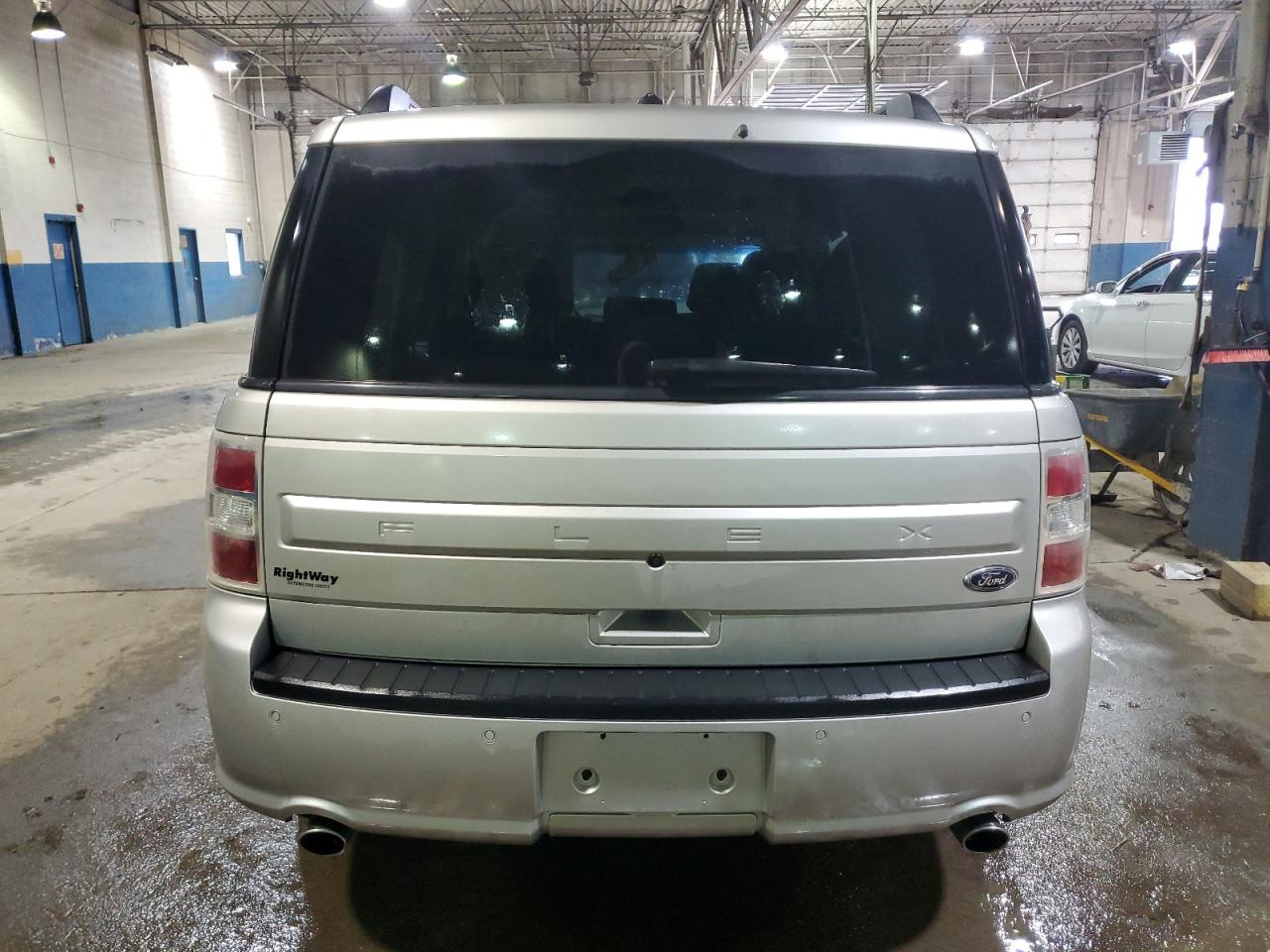 Photo 5 VIN: 2FMGK5B81HBA08333 - FORD FLEX 