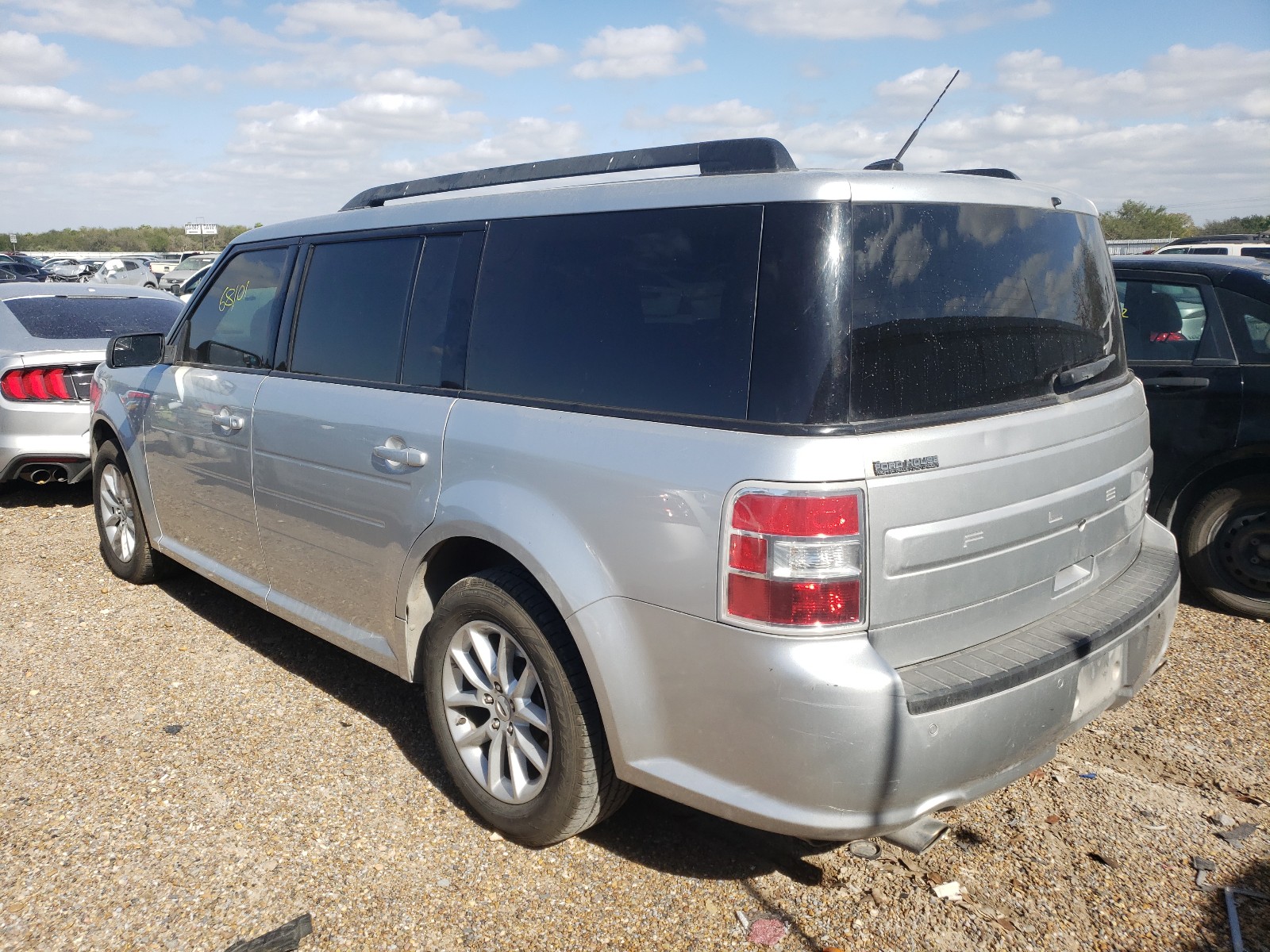 Photo 2 VIN: 2FMGK5B81JBA14963 - FORD FLEX SE 