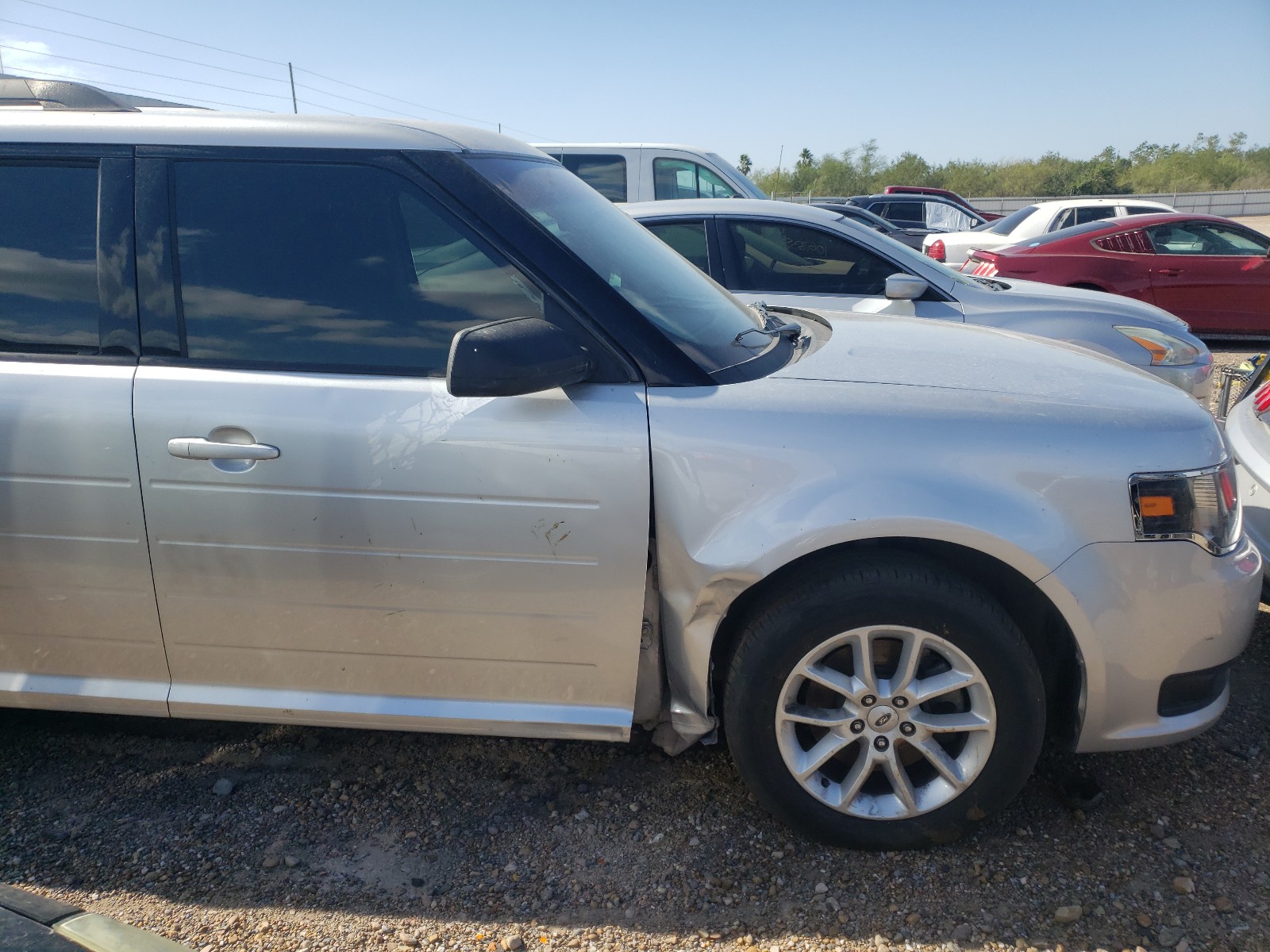 Photo 8 VIN: 2FMGK5B81JBA14963 - FORD FLEX SE 