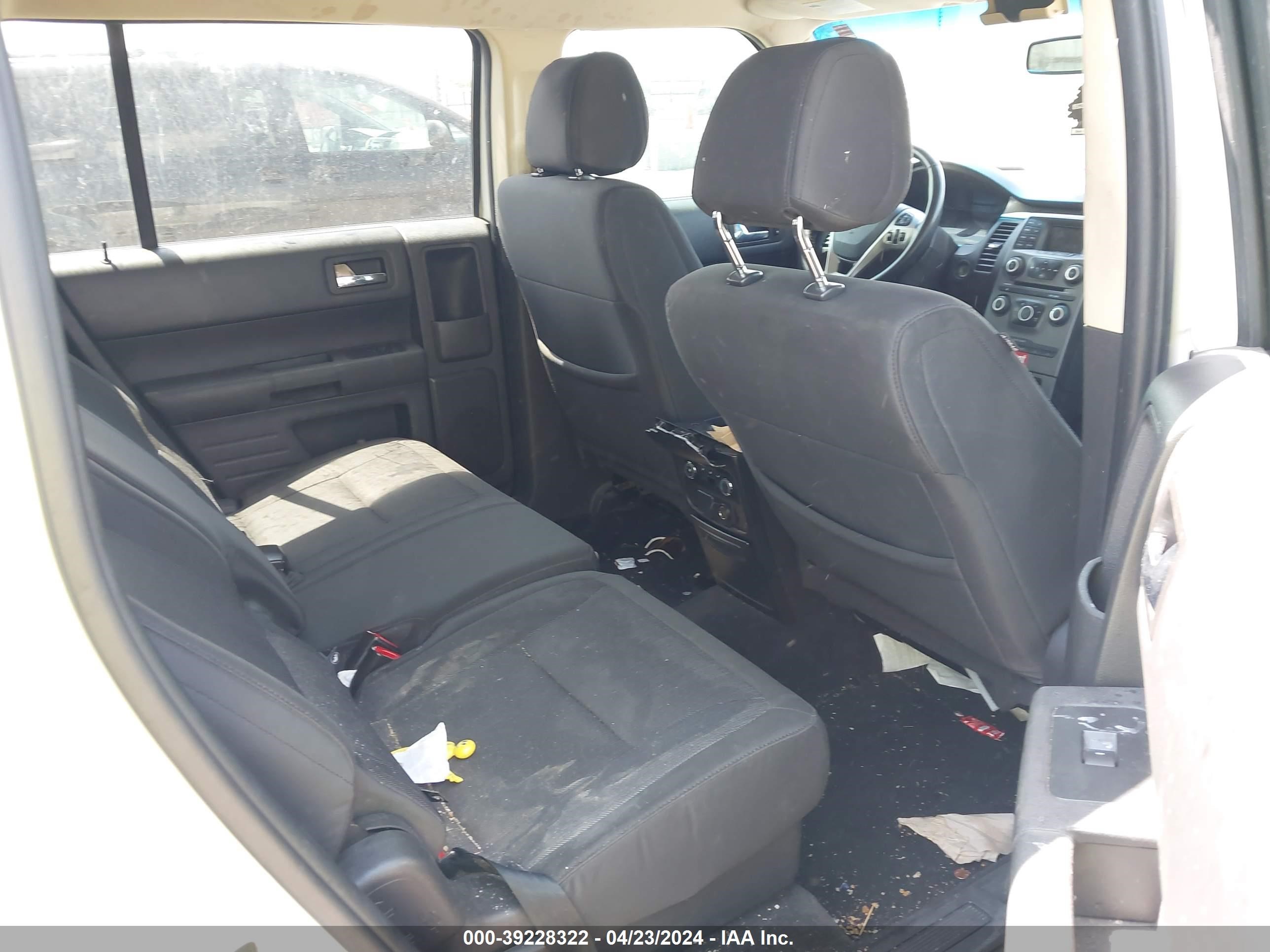 Photo 7 VIN: 2FMGK5B82EBD07647 - FORD FLEX 