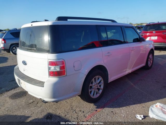 Photo 3 VIN: 2FMGK5B82EBD19698 - FORD FLEX 