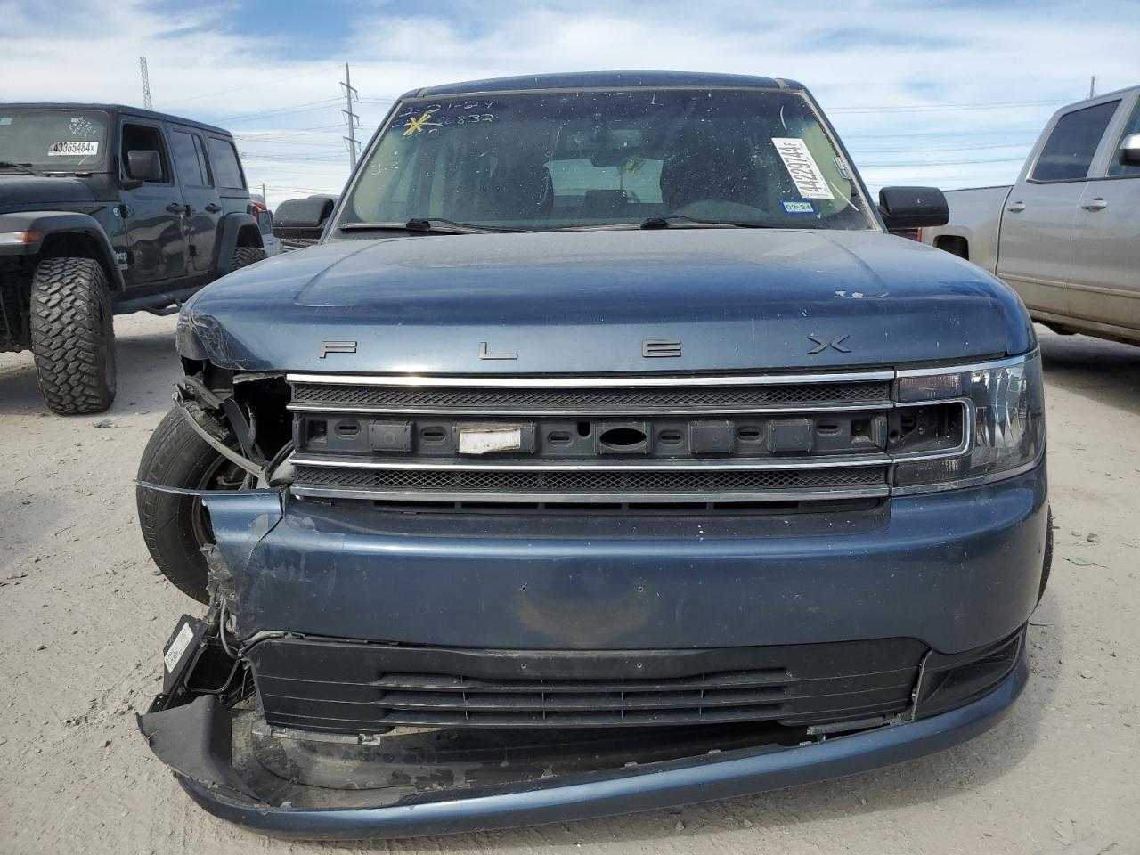 Photo 4 VIN: 2FMGK5B85JBA17915 - FORD FLEX 