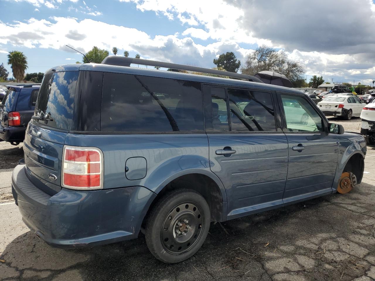 Photo 2 VIN: 2FMGK5B86KBA13261 - FORD FLEX 