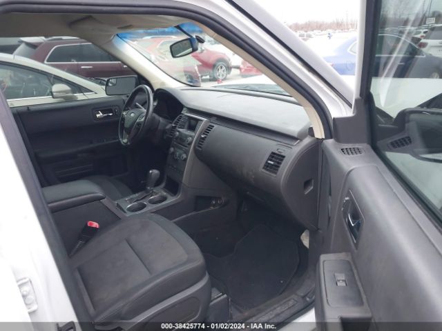 Photo 4 VIN: 2FMGK5B87EBD31216 - FORD FLEX 