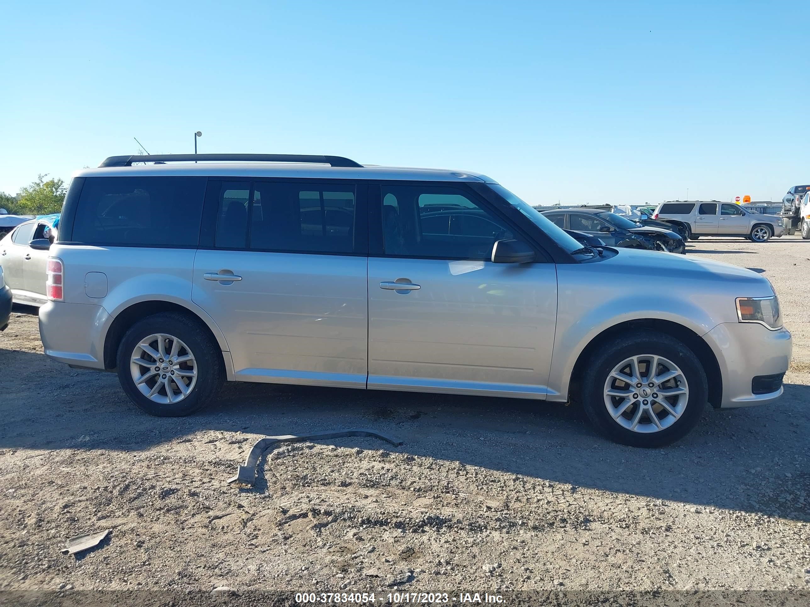 Photo 12 VIN: 2FMGK5B8XEBD22056 - FORD FLEX 