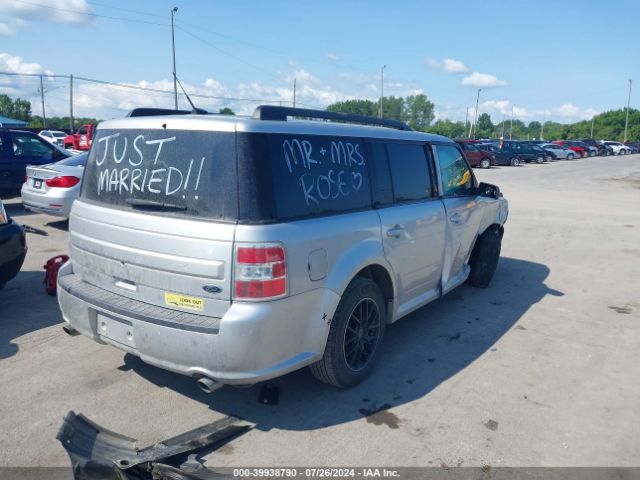 Photo 3 VIN: 2FMGK5B8XJBA02195 - FORD FLEX 