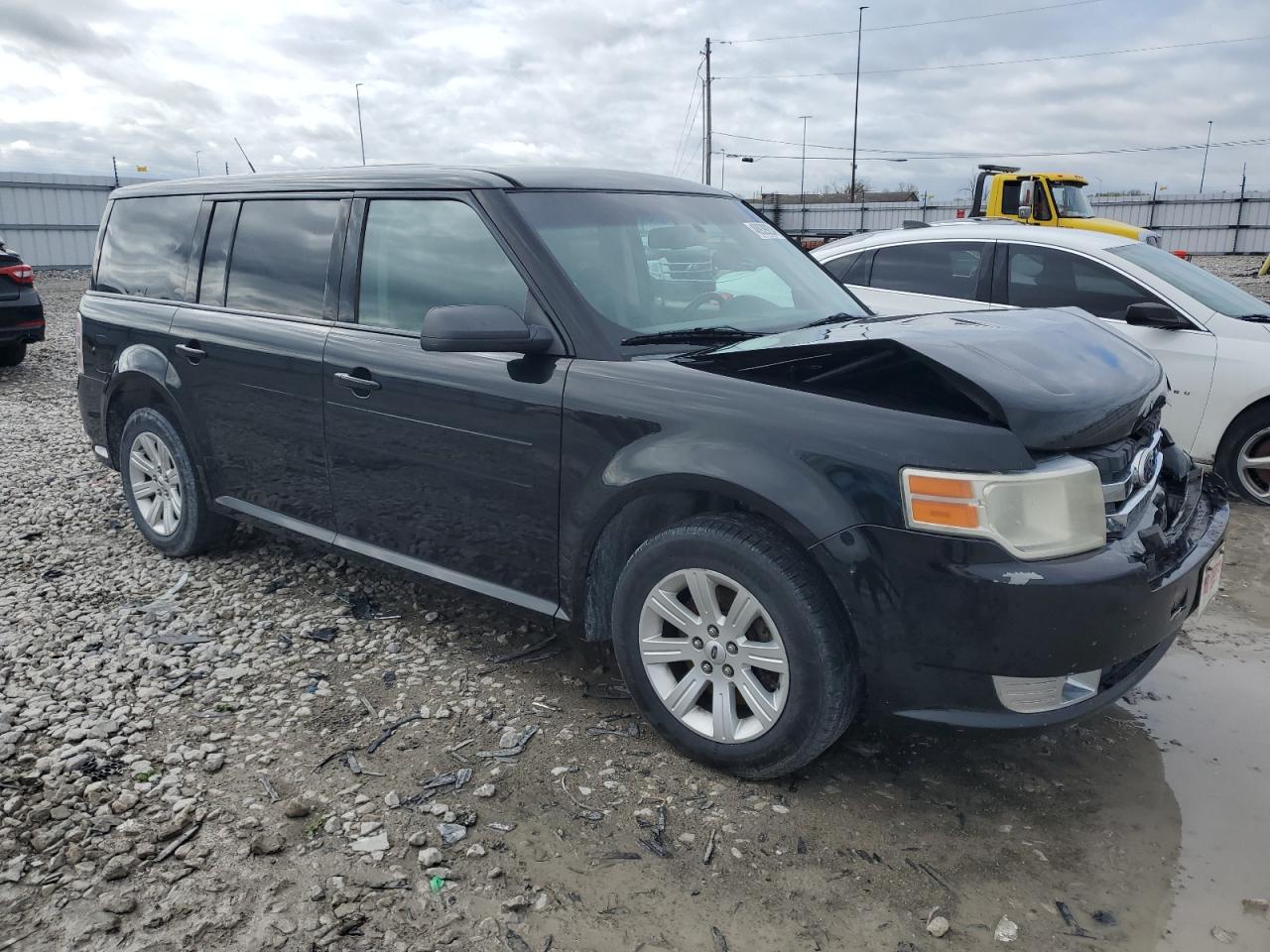 Photo 3 VIN: 2FMGK5BC3BBD28605 - FORD FLEX 