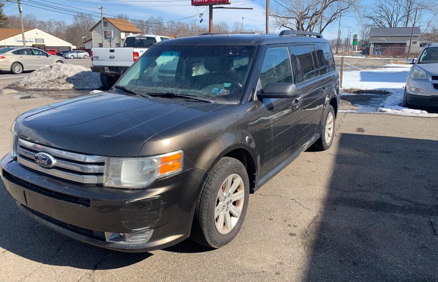 Photo 1 VIN: 2FMGK5BCXBBD04317 - FORD FLEX SE 