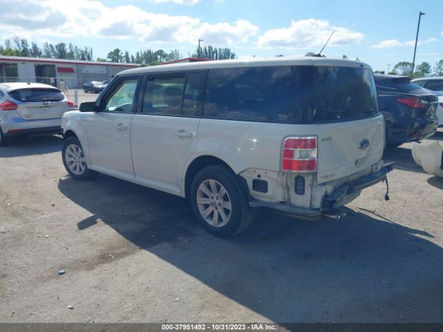 Photo 2 VIN: 2FMGK5BCXBBD20842 - FORD FLEX 