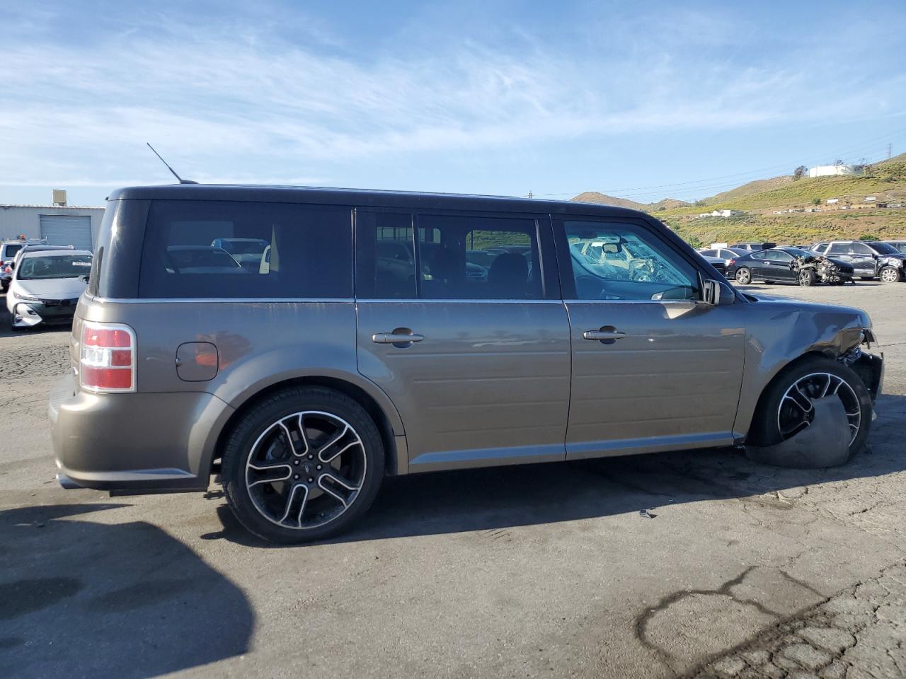 Photo 2 VIN: 2FMGK5C81EBD09114 - FORD FLEX 