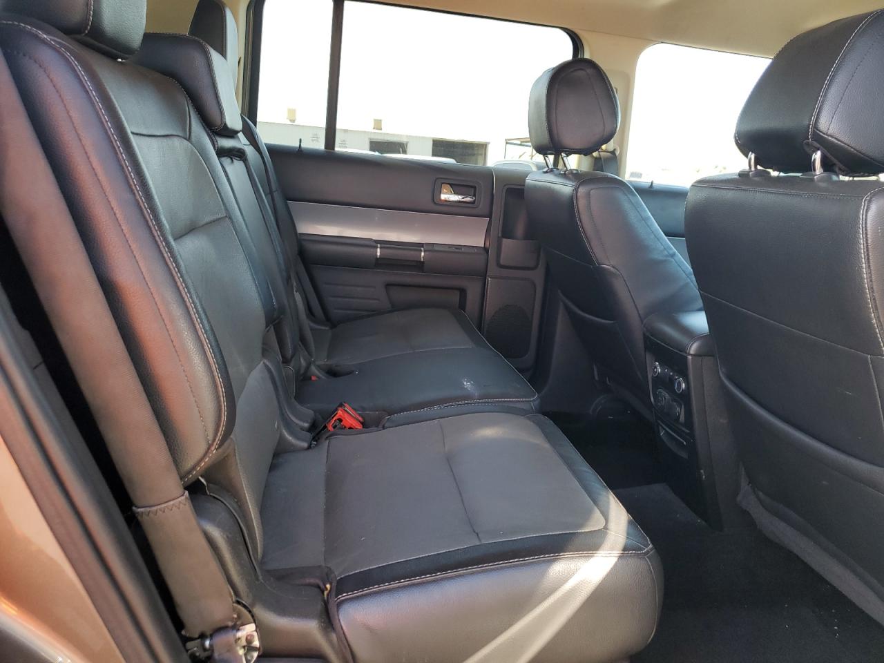 Photo 9 VIN: 2FMGK5C81EBD09114 - FORD FLEX 