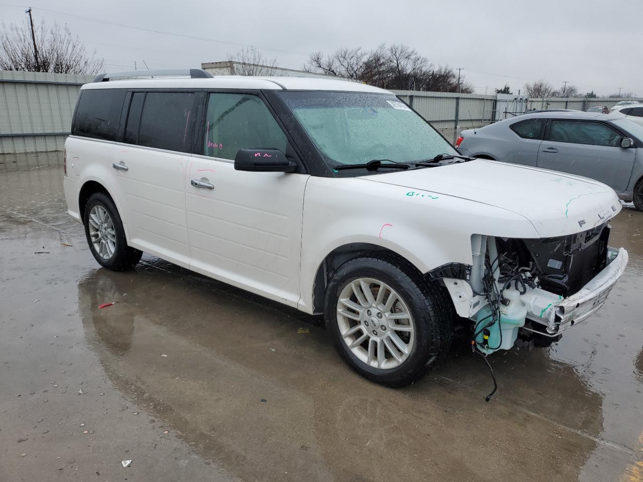 Photo 3 VIN: 2FMGK5C81JBA08949 - FORD FLEX 