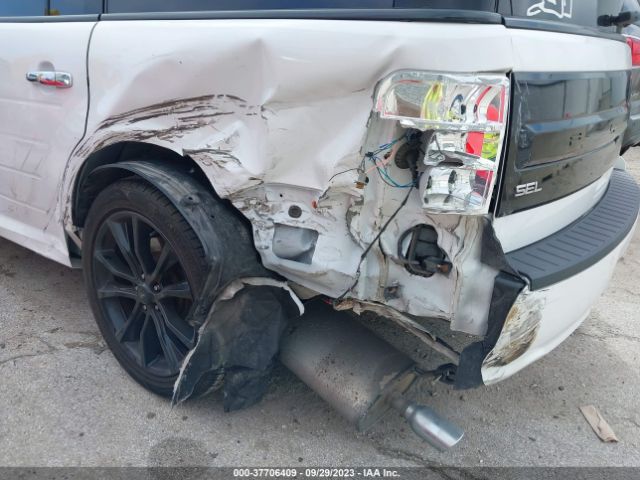 Photo 5 VIN: 2FMGK5C82JBA22147 - FORD FLEX 