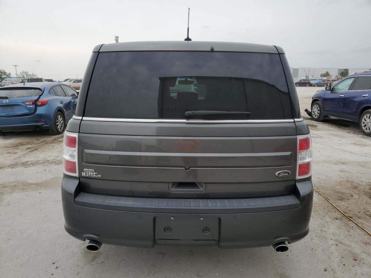 Photo 5 VIN: 2FMGK5C83JBA16180 - FORD FLEX 