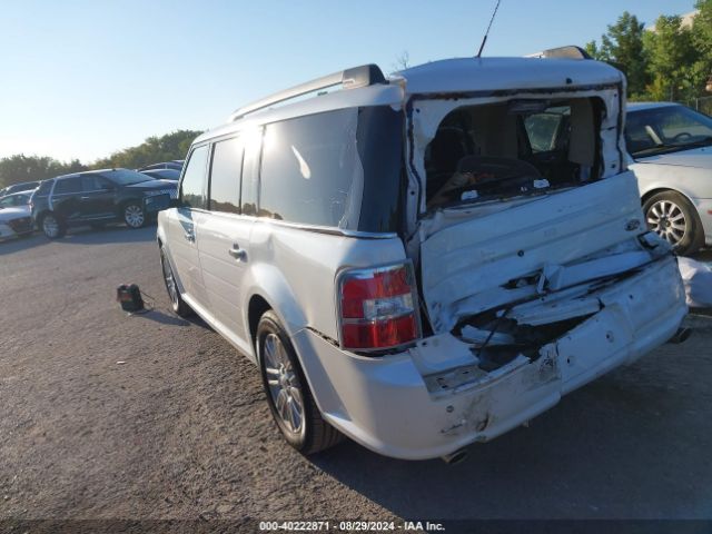 Photo 2 VIN: 2FMGK5C85JBA00742 - FORD FLEX 