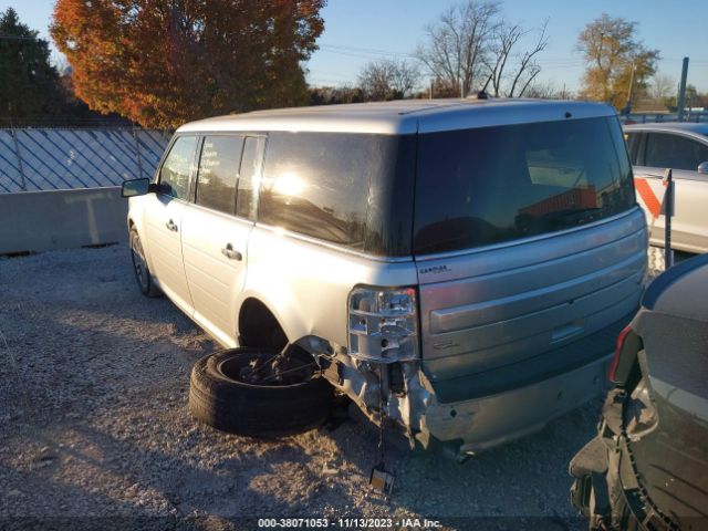 Photo 2 VIN: 2FMGK5C88JBA18328 - FORD FLEX 