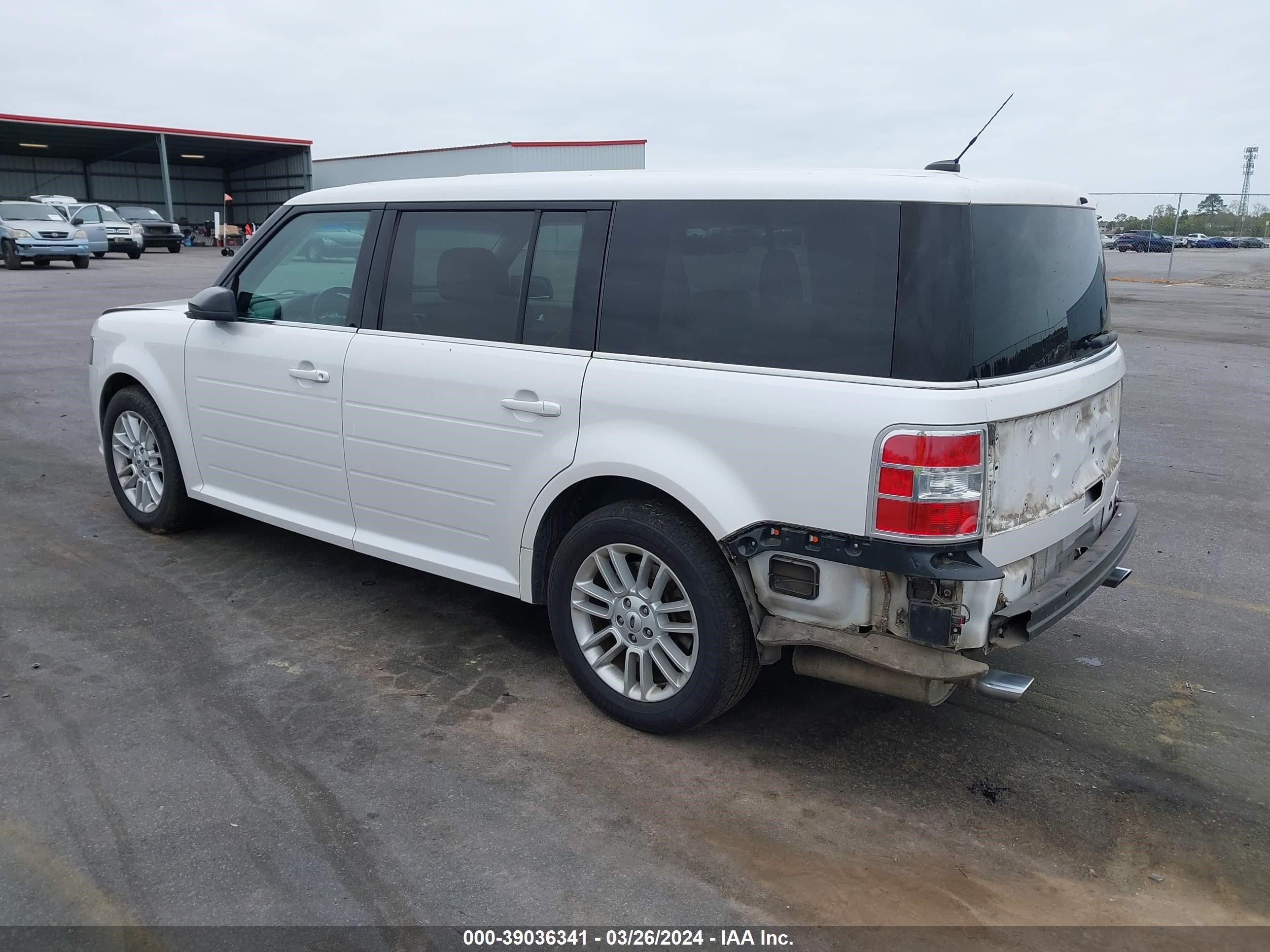 Photo 2 VIN: 2FMGK5C8XDBD14567 - FORD FLEX 